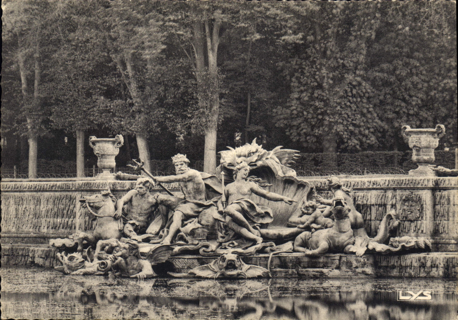 CPM Versailles Bassin de Neptune Neptune et Amphitrite 