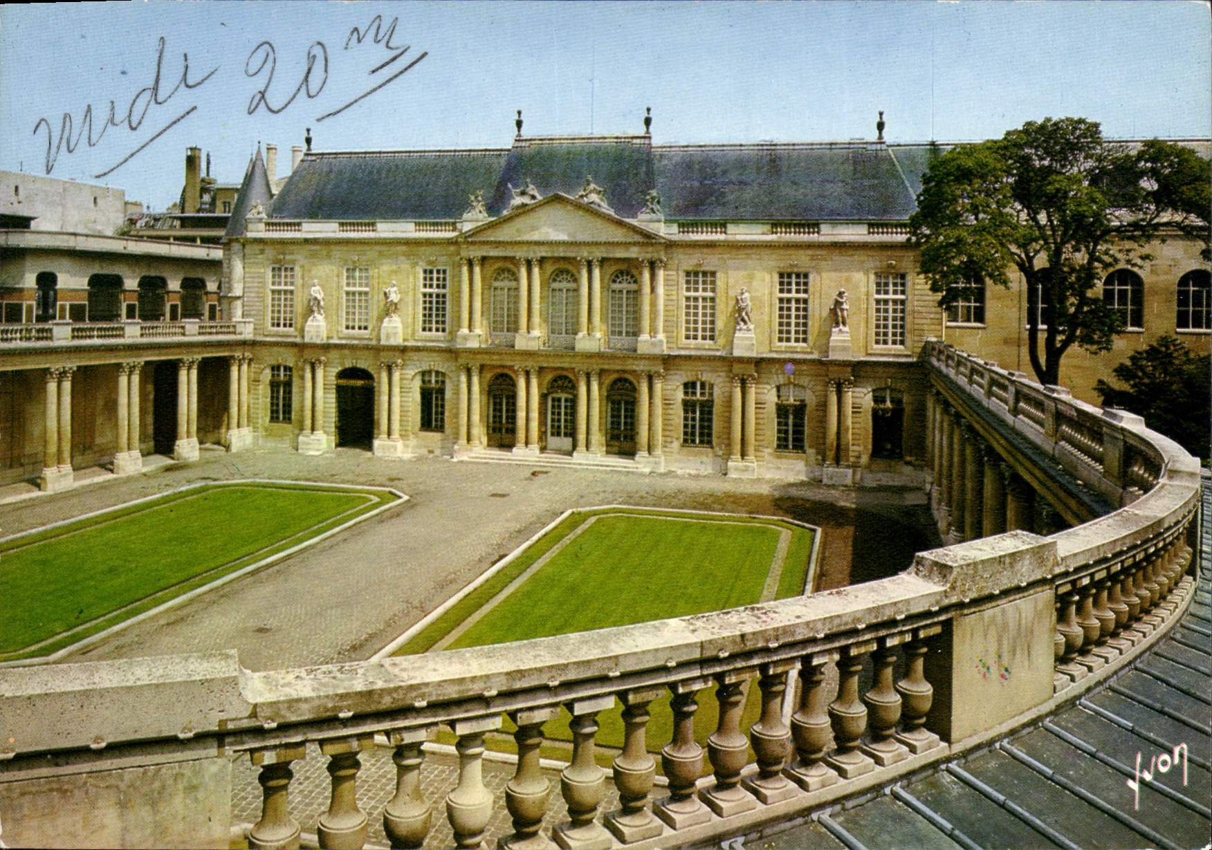 CPM Paris Les Hotels du Marais Hotel Soubise