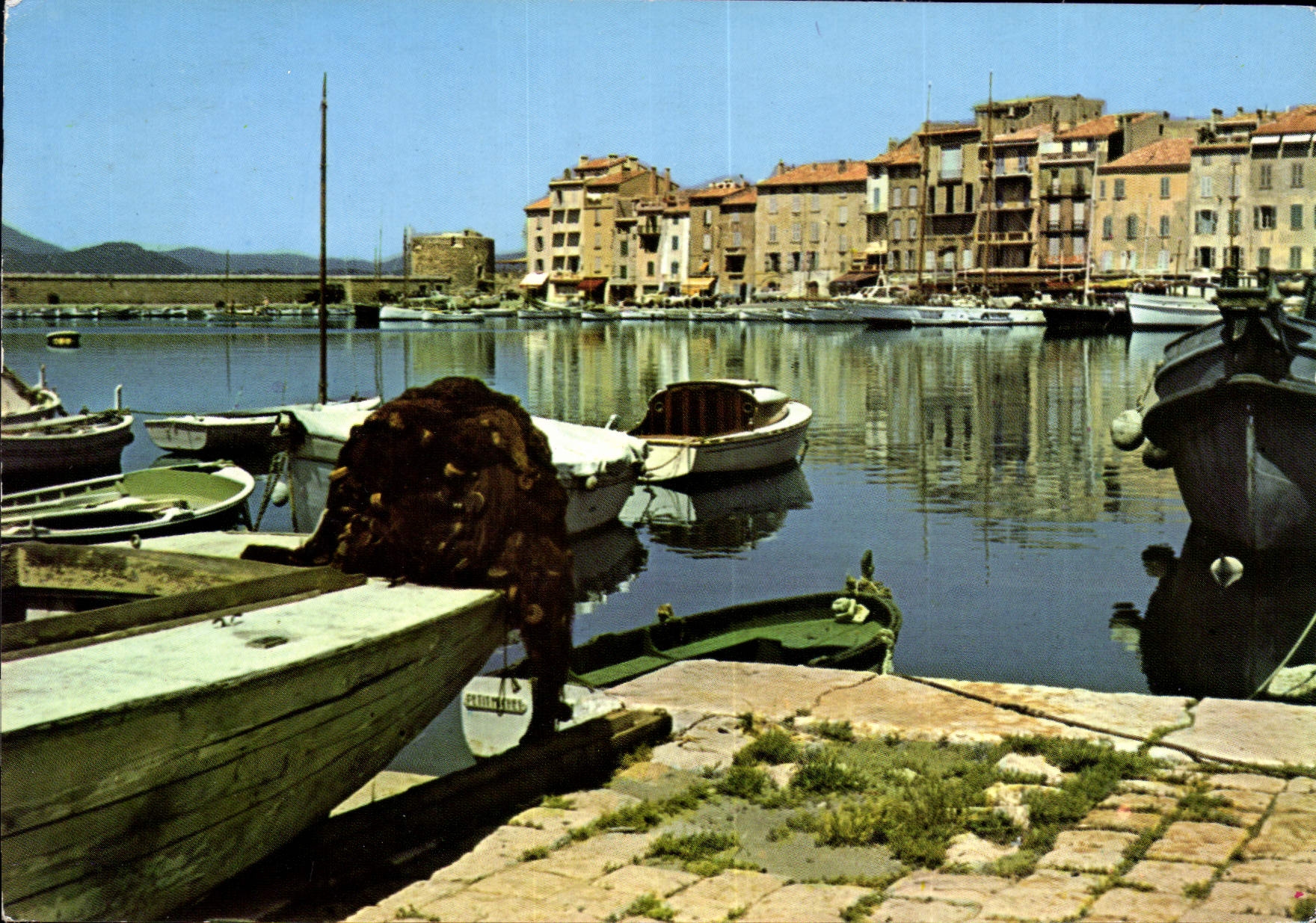 CPM Var Cote d'Azur Saint Tropez Le Port