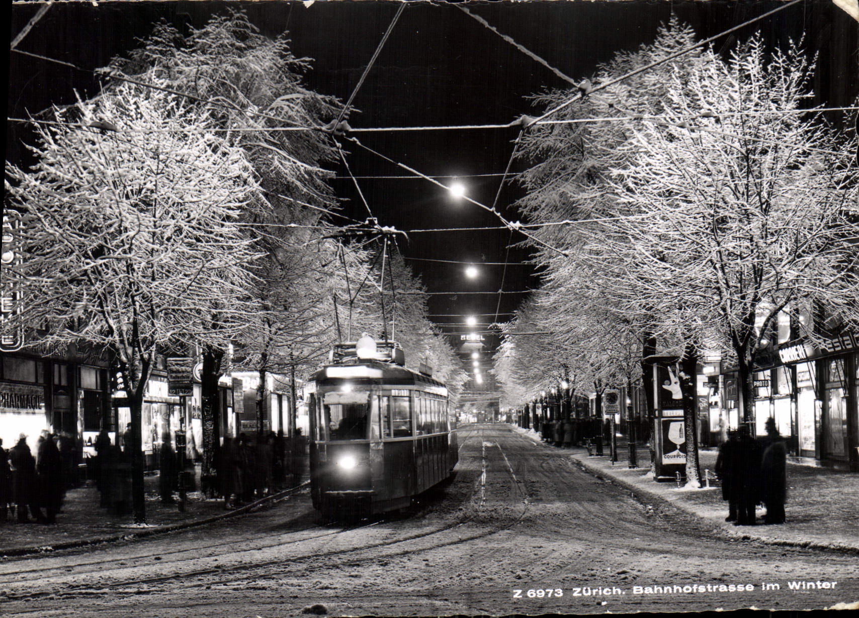 CPM Zurich Bahnhofstrasse im Winter 