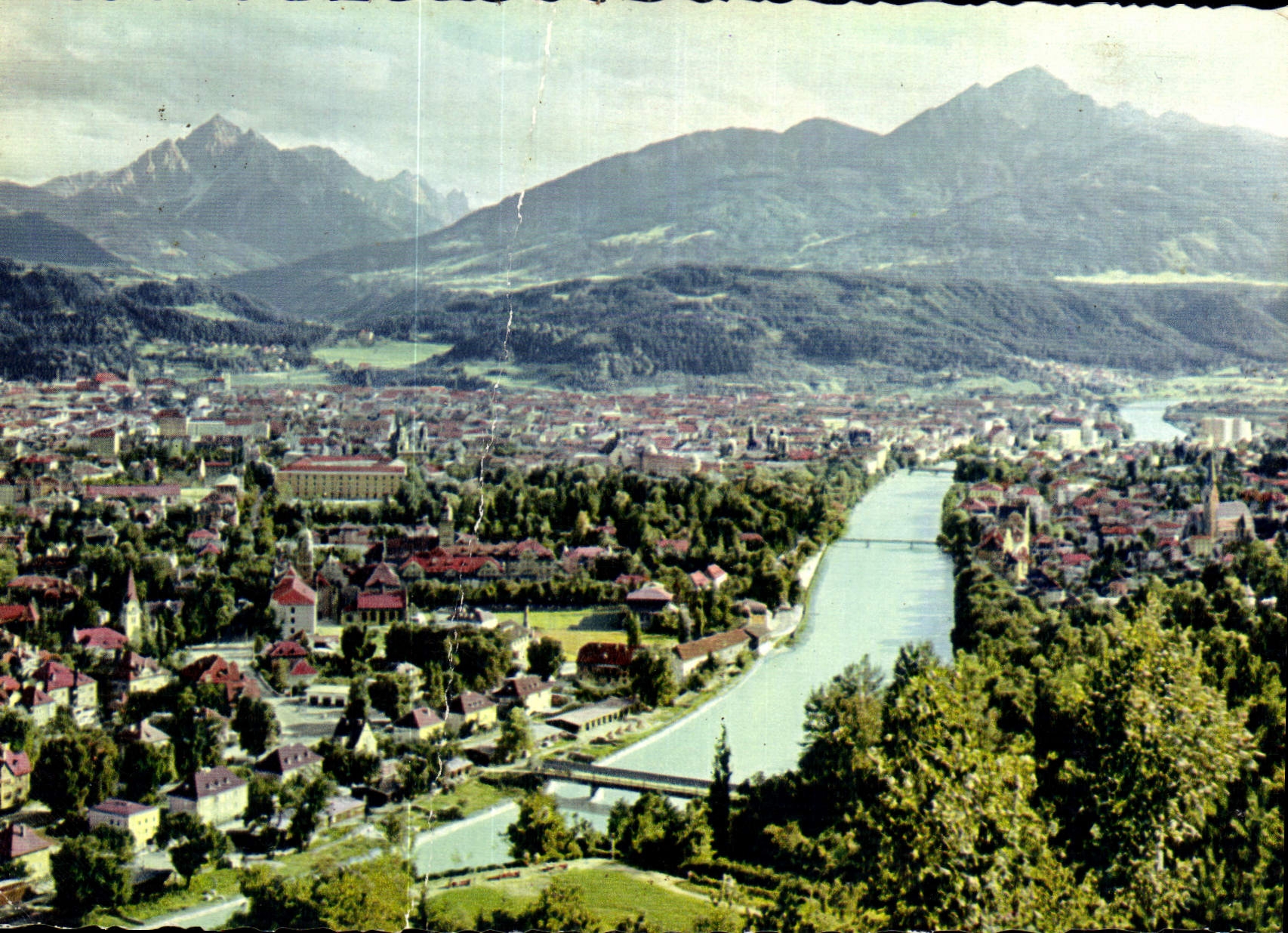 CPM Innsbruck gegen Suden mit Serles und Nockspitze aufnahme nach original Farbfilm 