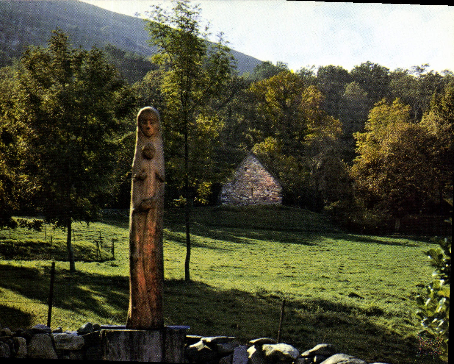 CPM Lourdes Cite Secours Saint Pierre la Vierge des Metiers 