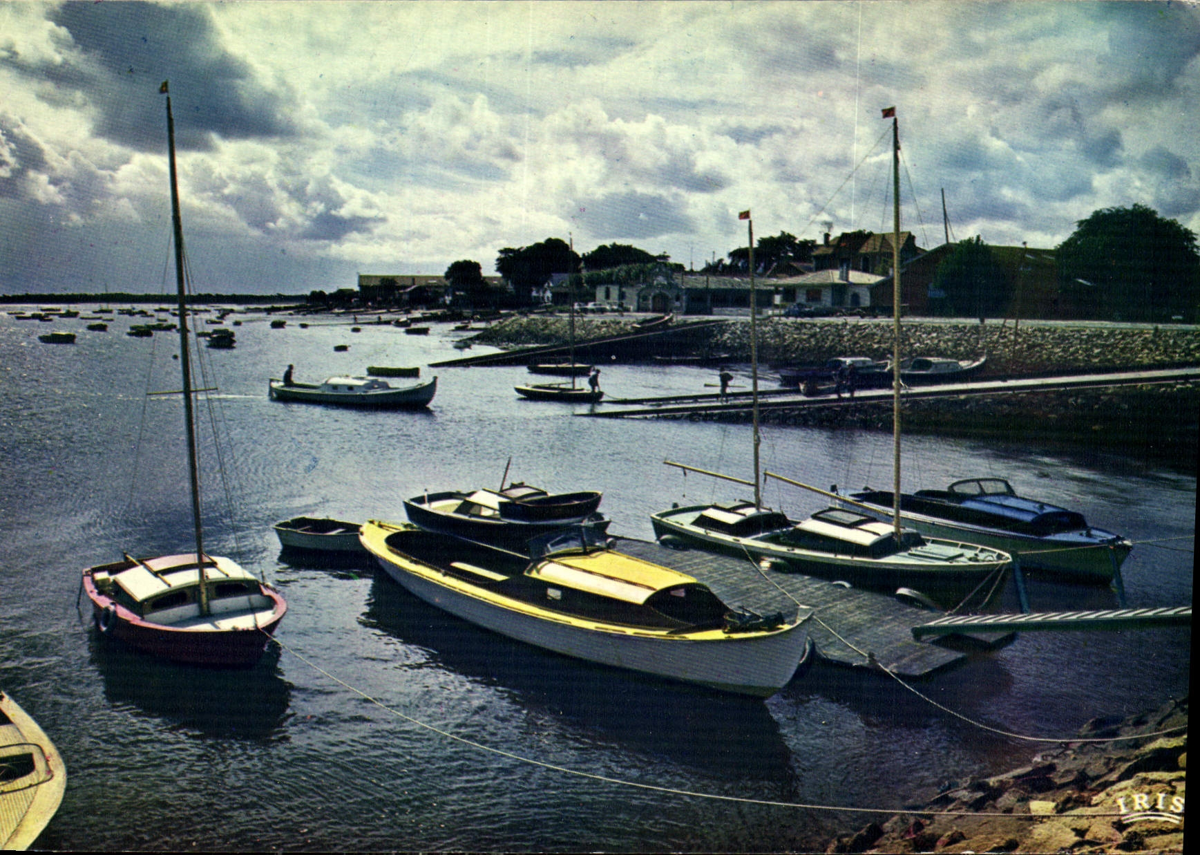 CPM La Baie d'Arcachon au crepuscule 