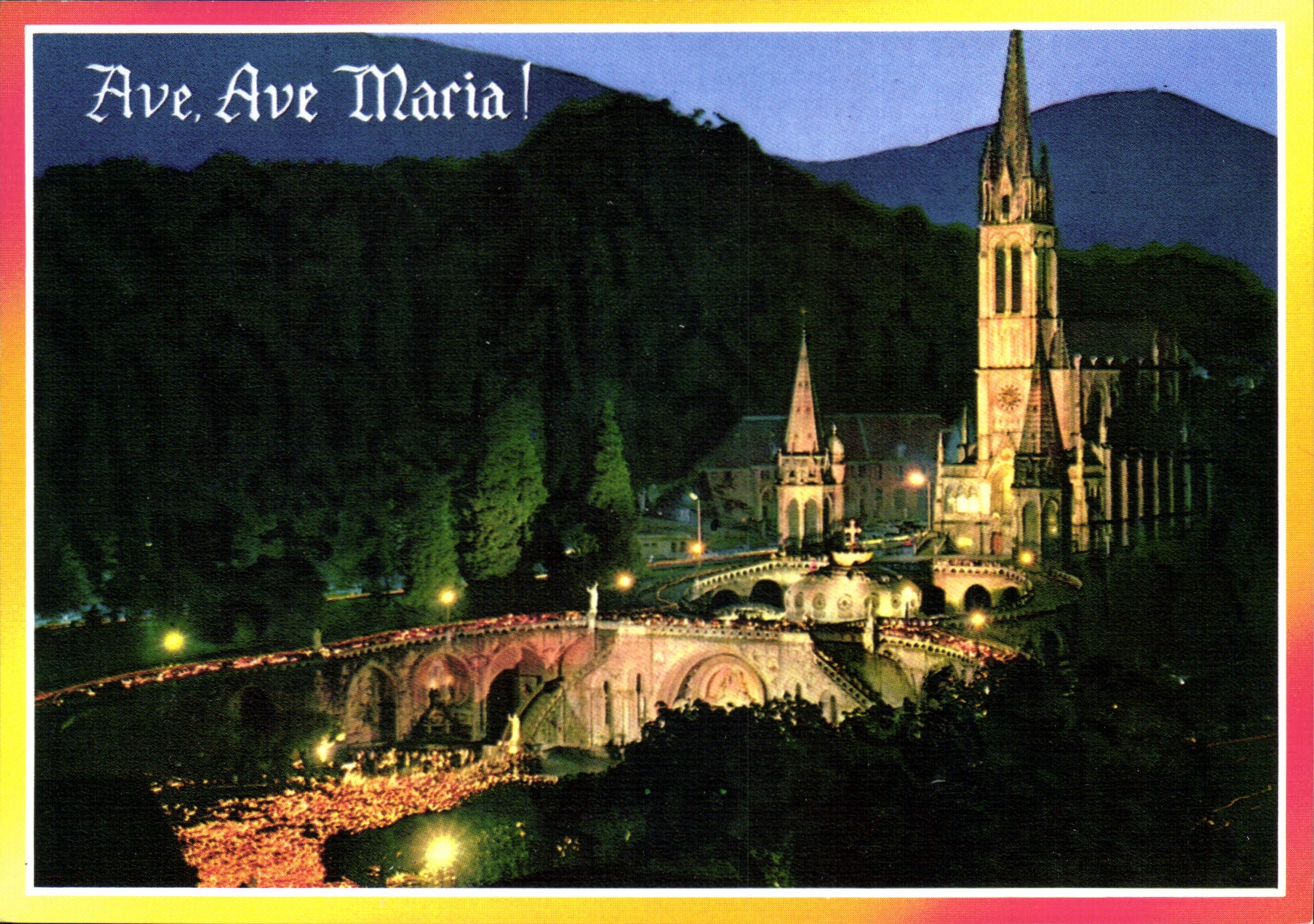 CPM Lourdes la Basilique et la Procession aux Flambeaux 