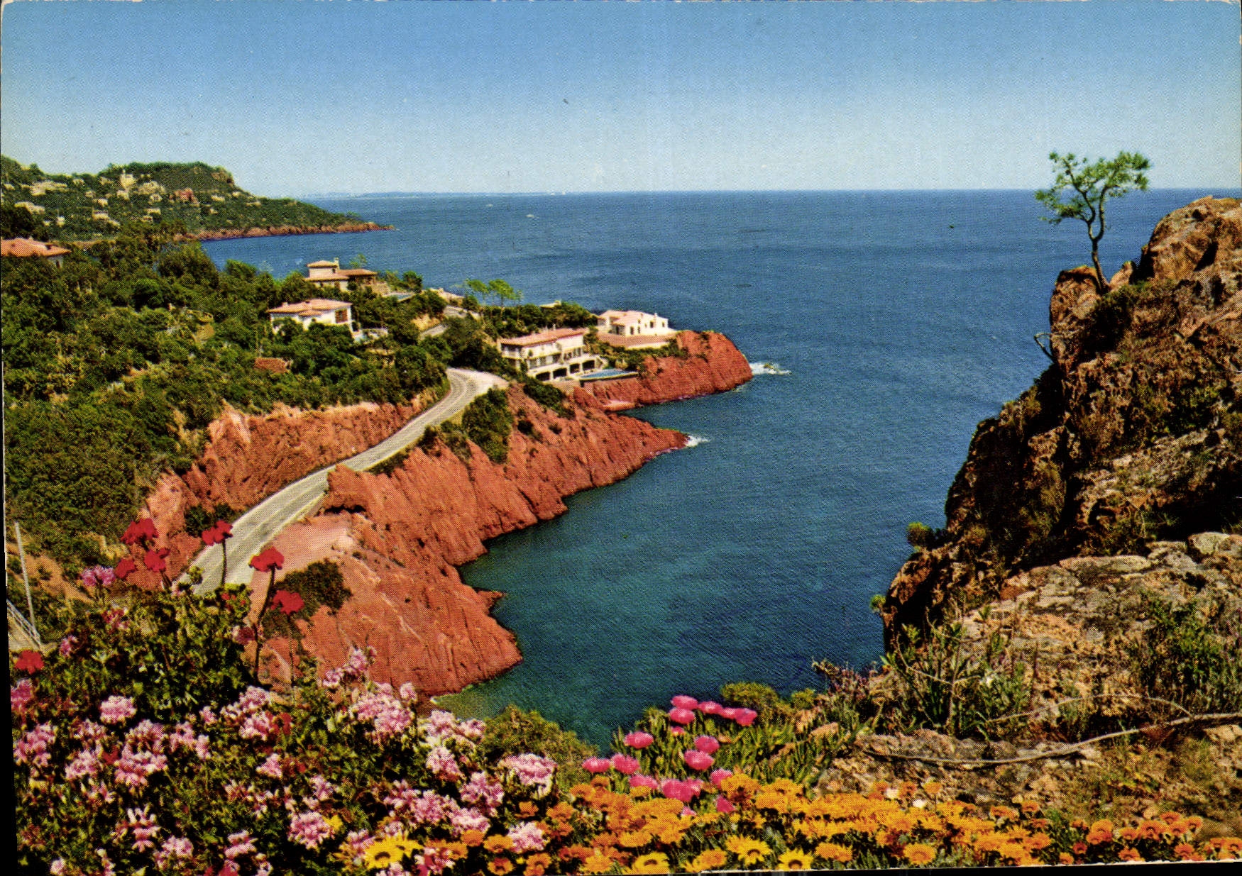 CPM Cote d'Azur la Corniche d'Or Cote de l'Esterel les Rochers Rouges