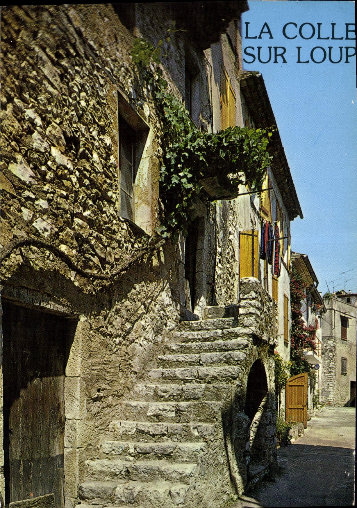 CPM Cote d'Azur la Colle sur Loup Alpes Maritimes l'arriere pays Pittoresque Vieille rue du Village