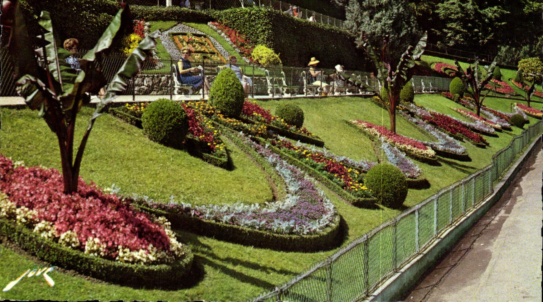 CPM Bagrenes de Bigorre Ville Thermale le merveilleux decor des Jardins suspendu 