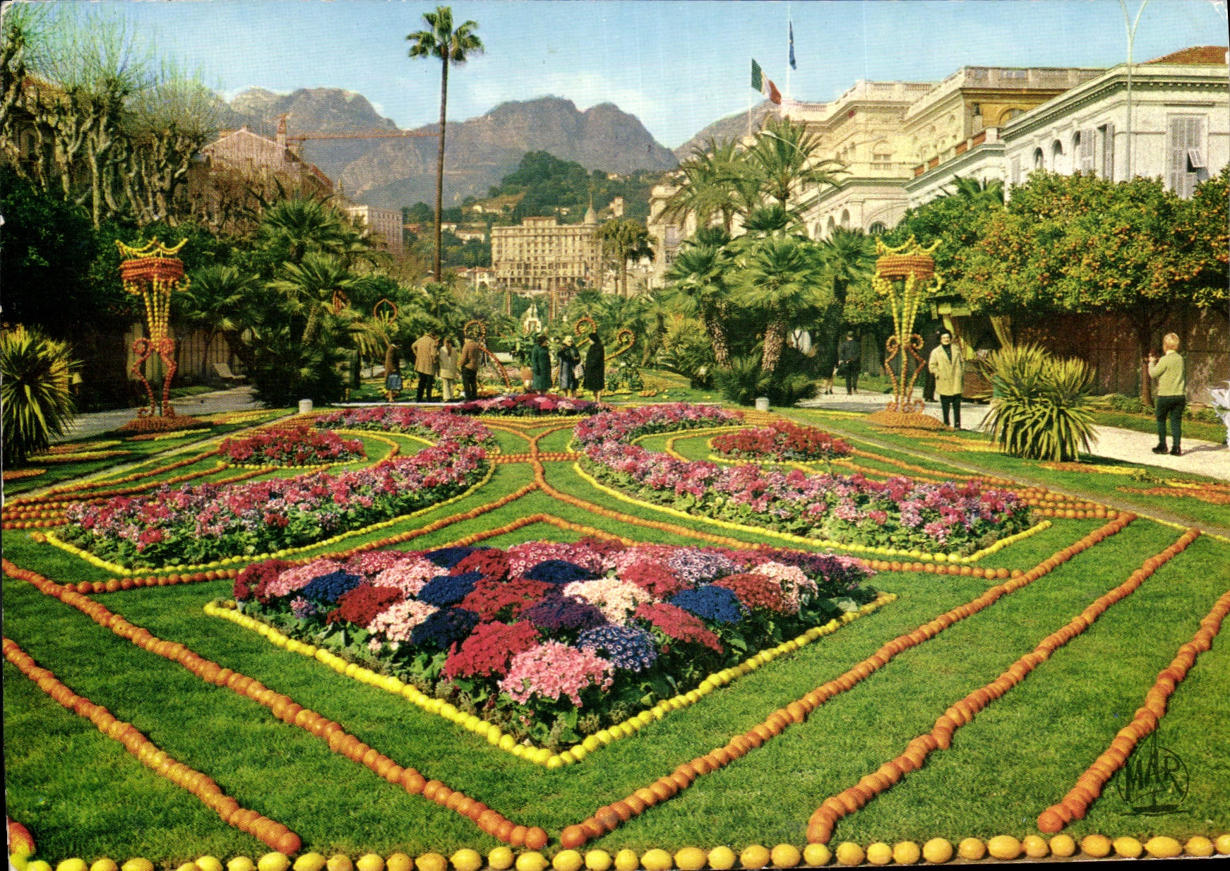 CPM La Cote d'Azur Menton Perle de France le Jardin Boves pendant la Fete du Citron