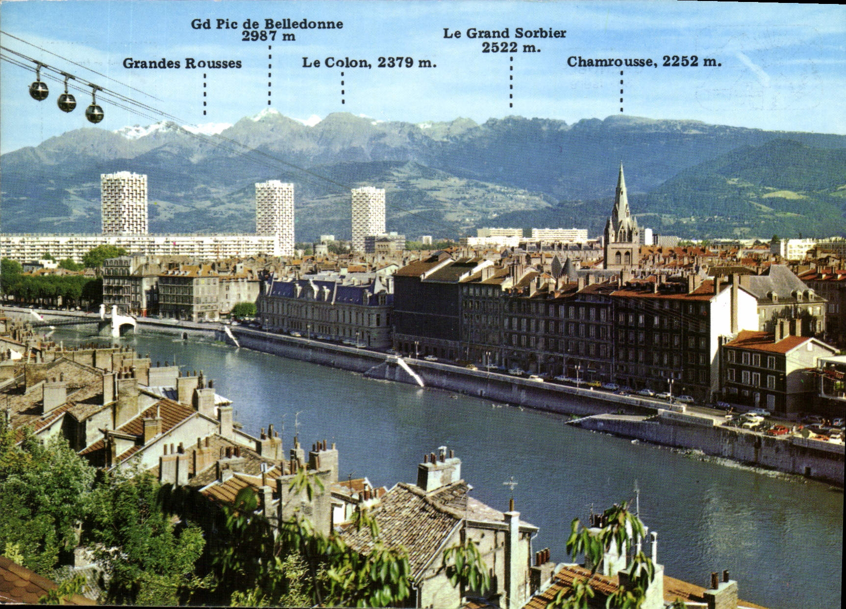 CPM Grenoble Isere Quais de l'Isere telepherique de la Bastille 