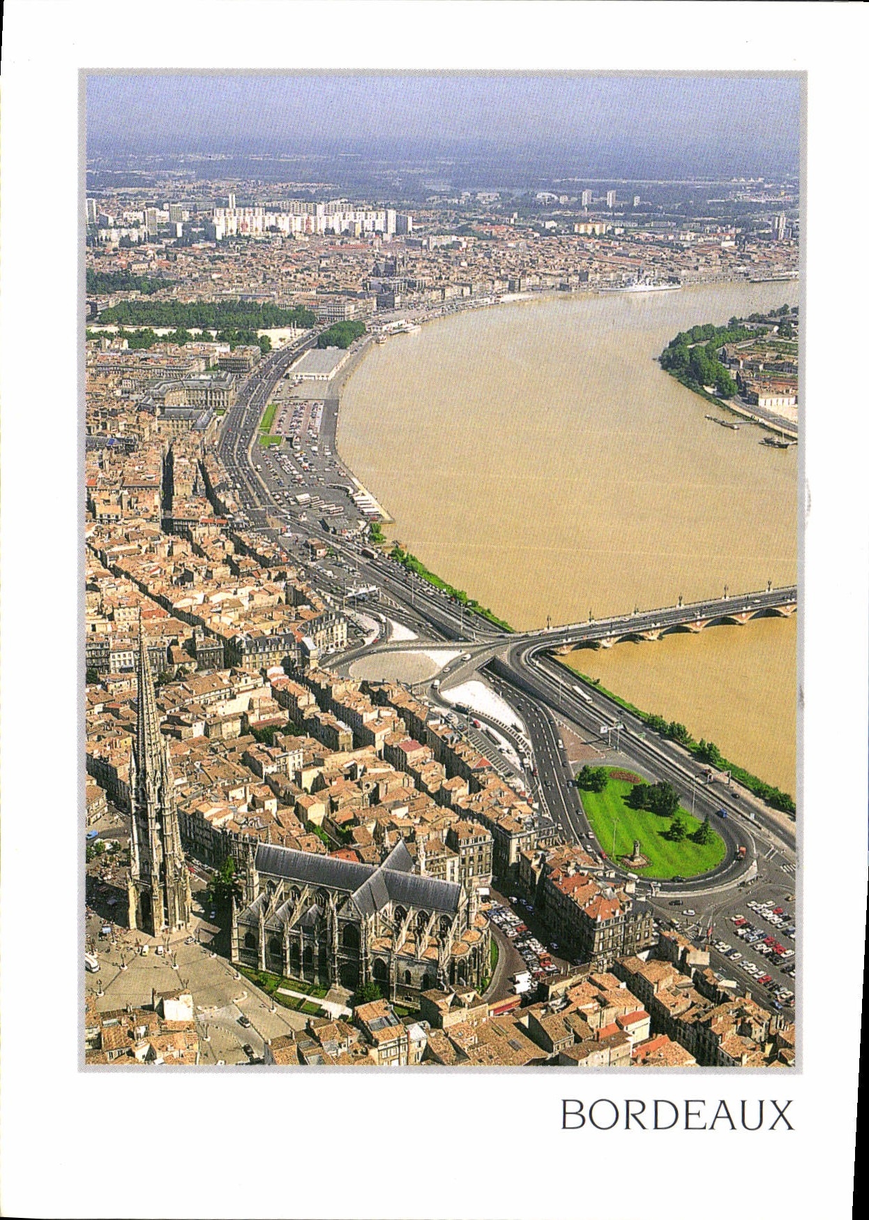 CPM Bordeaux Gironde Quartier Saint Michel et les quais