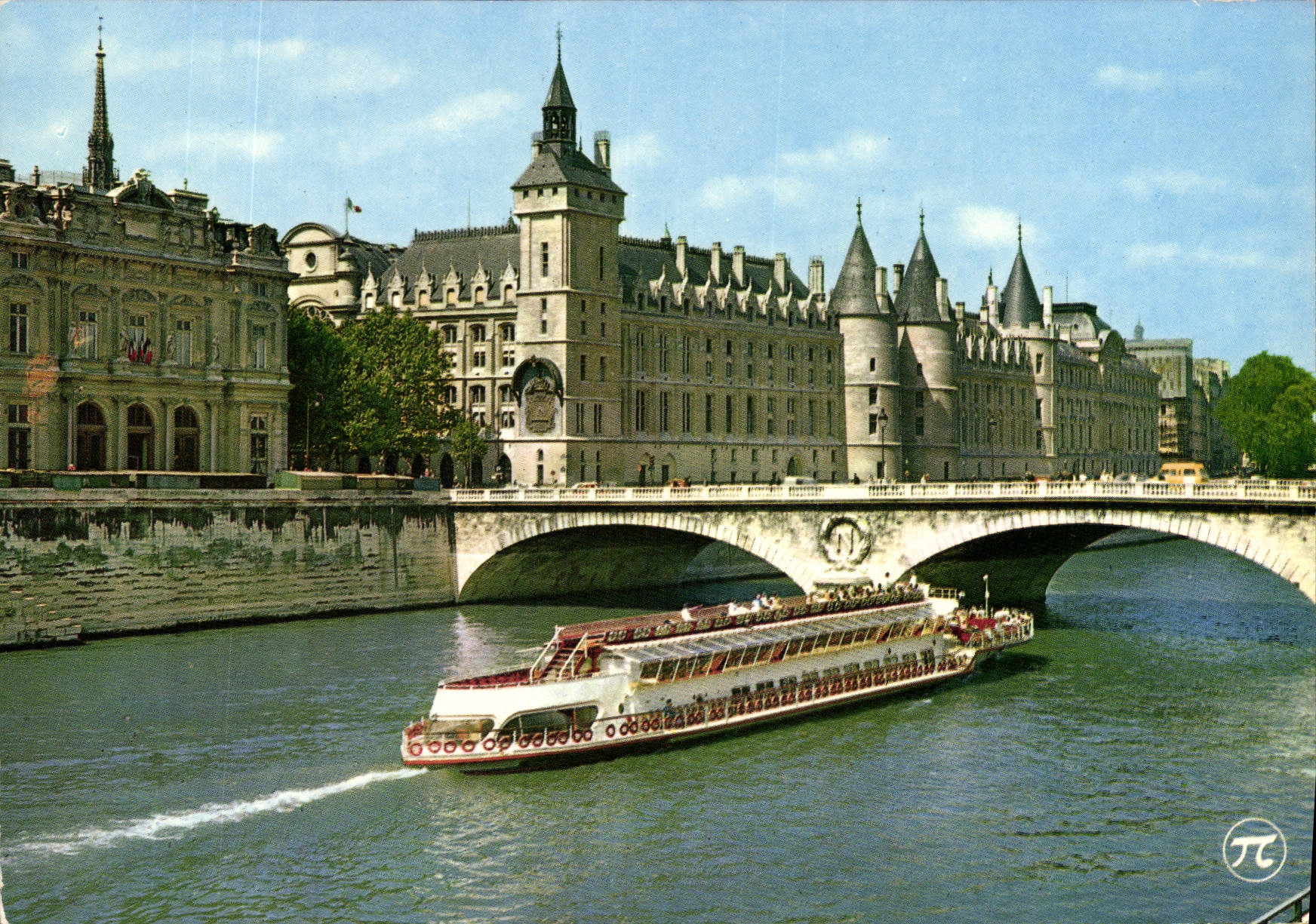 CPM Sous le Ciel de Paris la Conciergerie