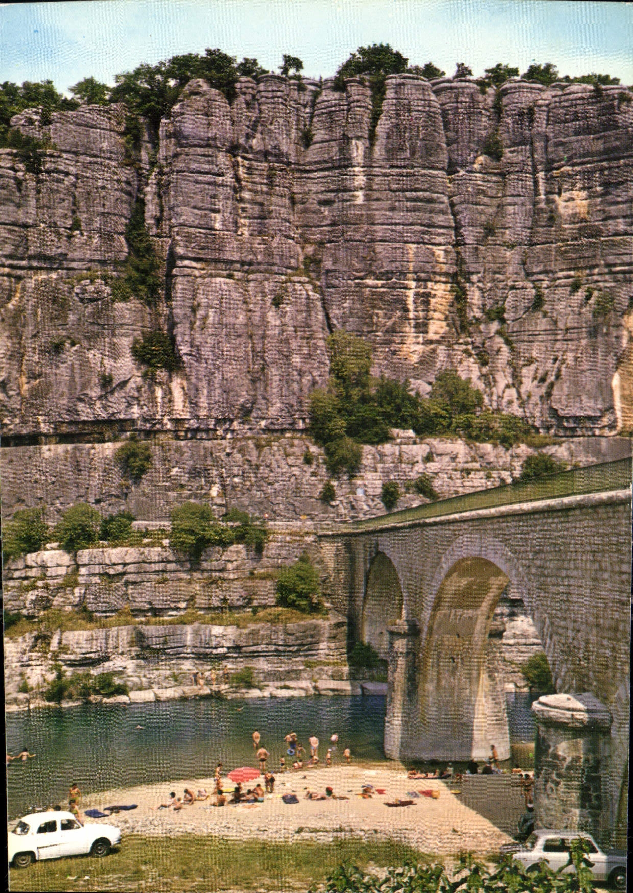 CPM Balazuc La Plage