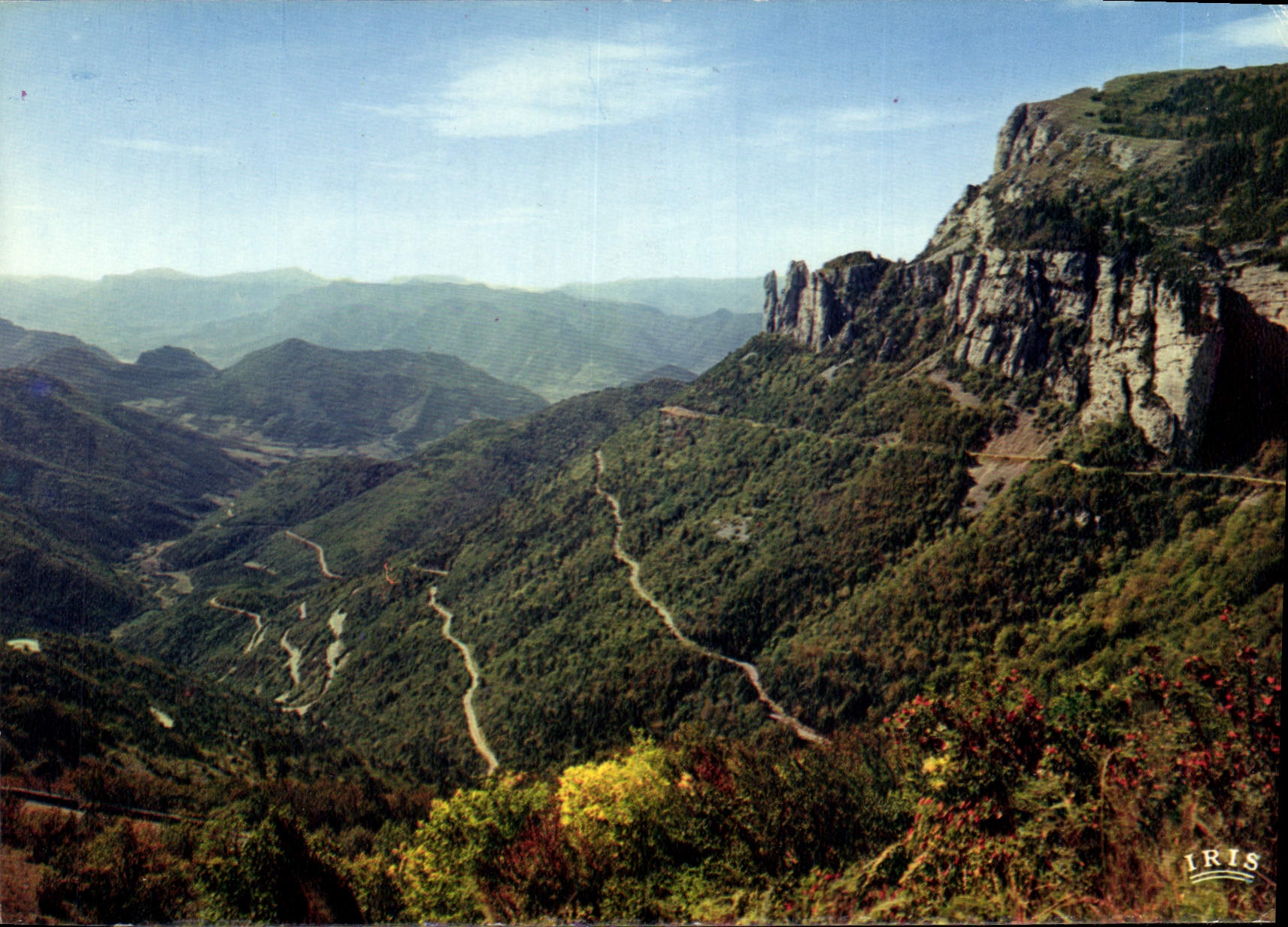CPM Visitez les Alpes La route du col de Rousset en automne 
