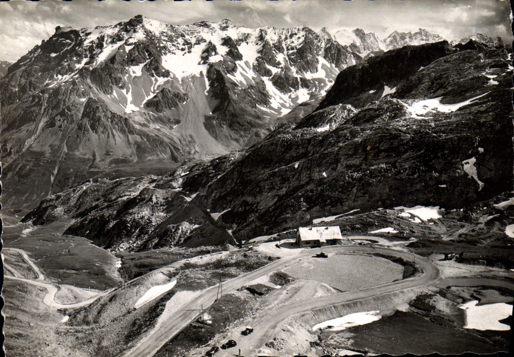 CPM Col du Galibier Htes Alpes Massif au Combeynot