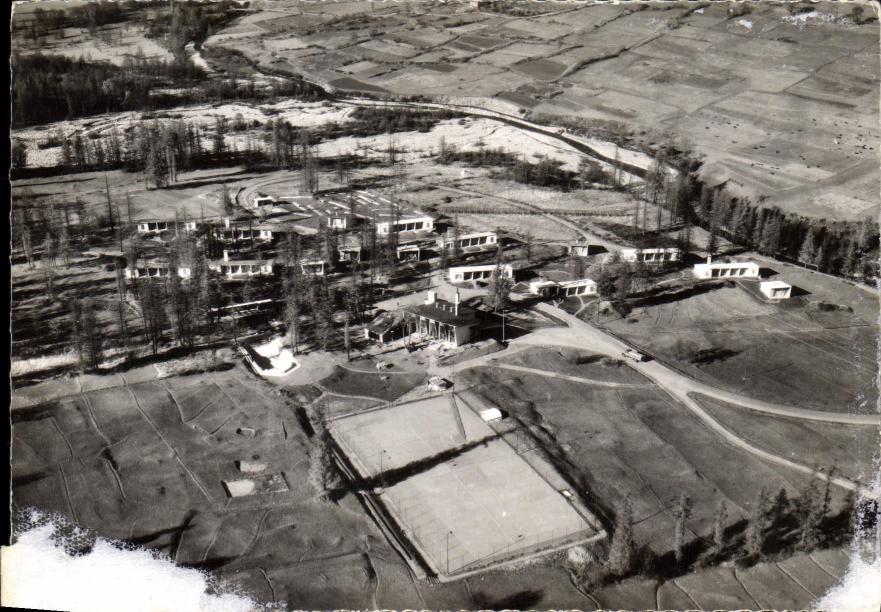 CPM Monetier les Bains Htes Alpes Club Mediterranee