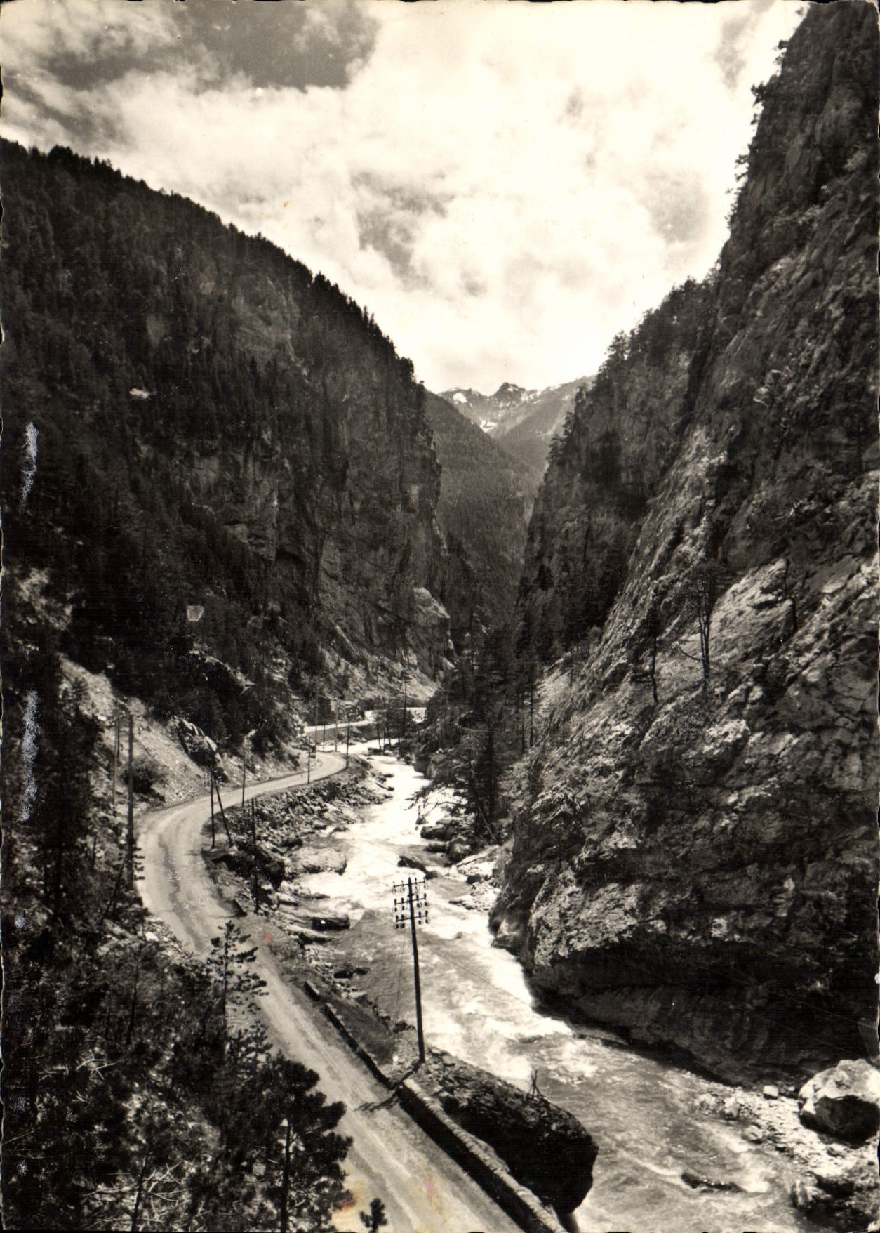 CPM Route des Grandes Alpes Vallee du Queyras Les Gorges du Guil les Croches