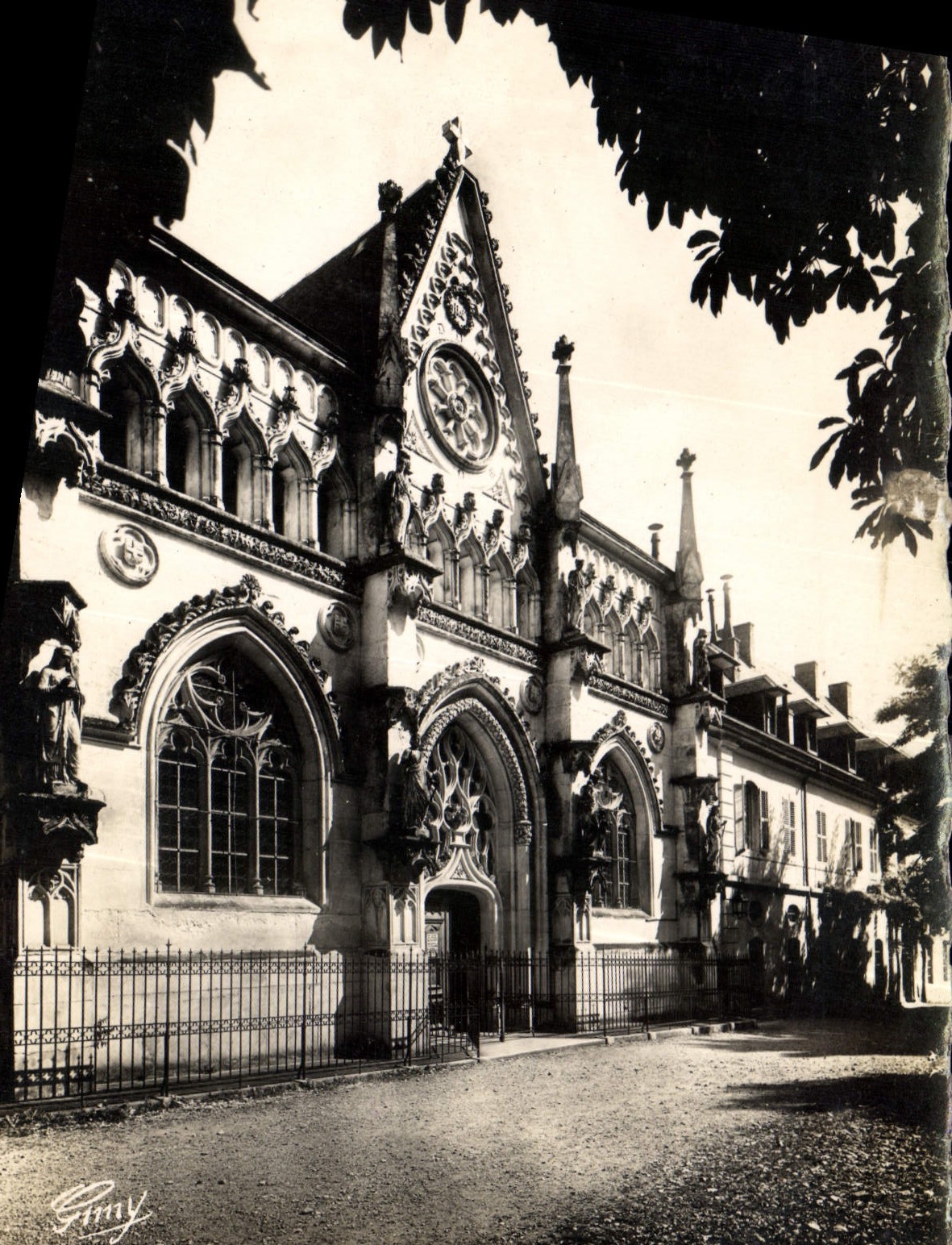 CPM La Savoie Pittoresque Abbaye d'hautecombe La Facade