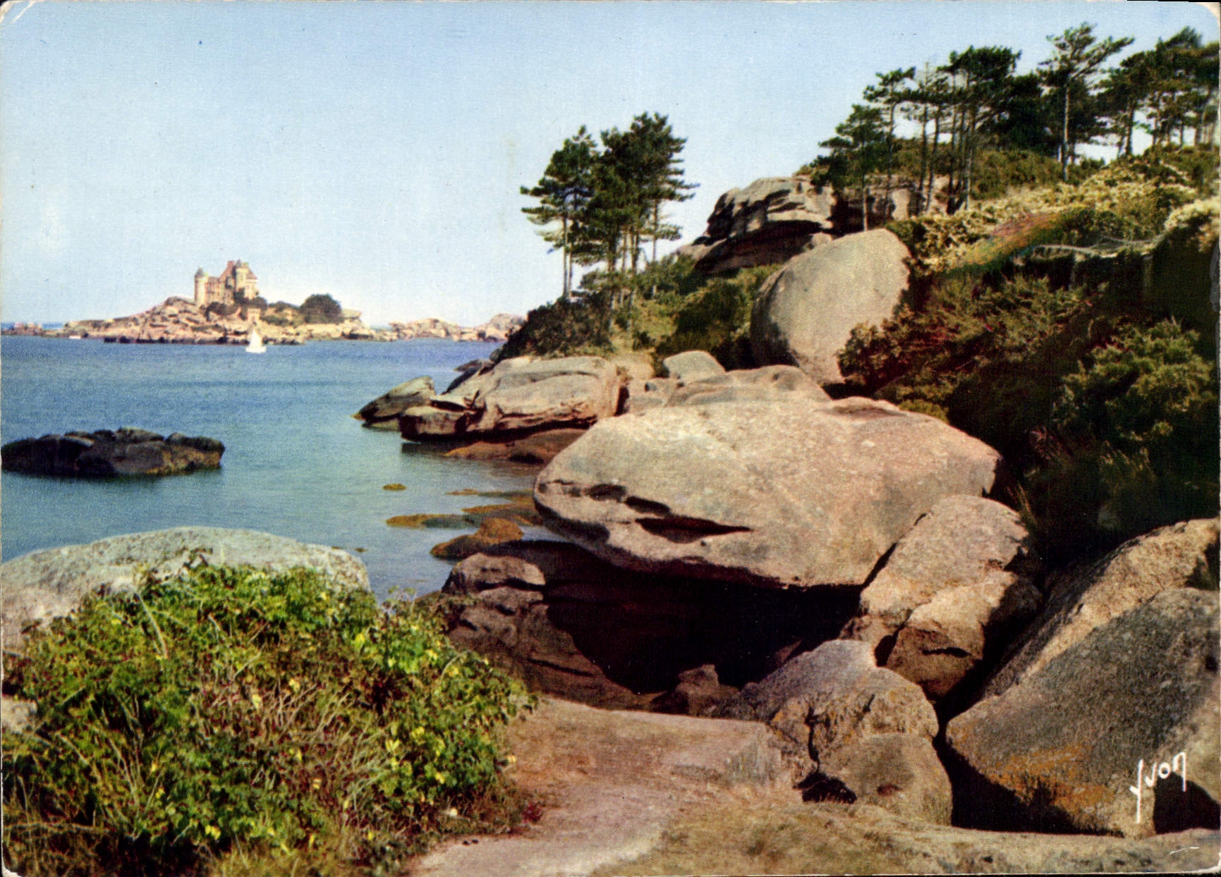 CPM Couleurs et Lumiere de France La Bretagne Sur la Cote de Granit Ploumonach'en Perros Guirex Cote
