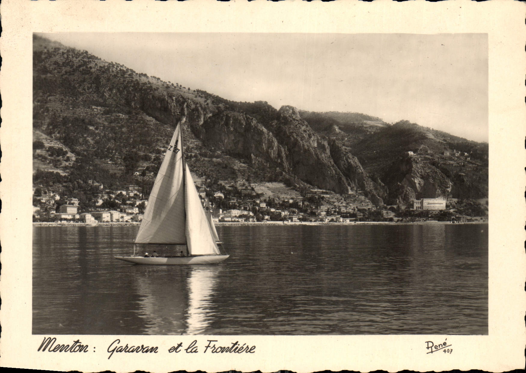 CPM Menton Garavan et la Frontiere Bateau