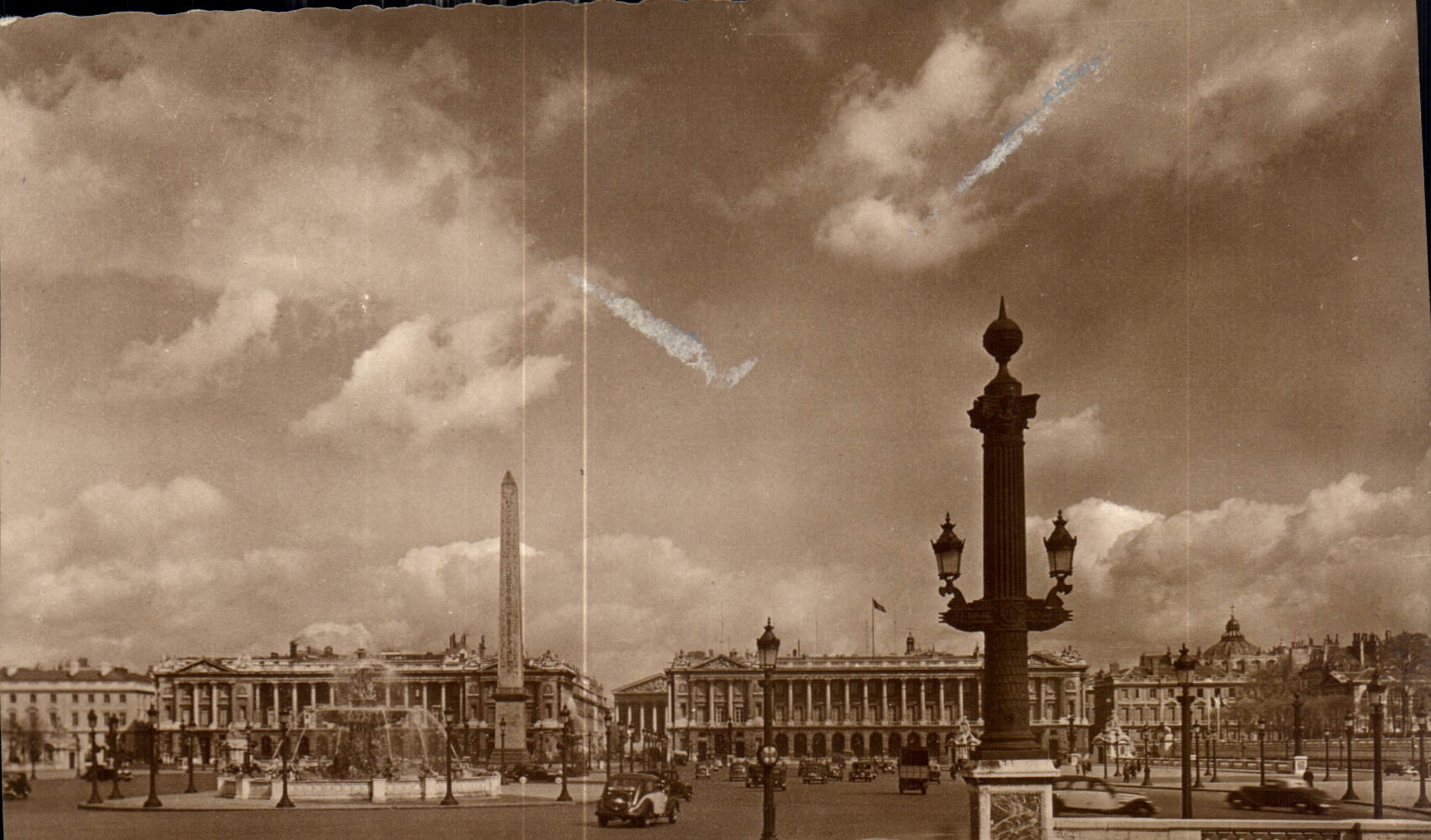 CPM Paris et ses Merveilles Place de la concorde