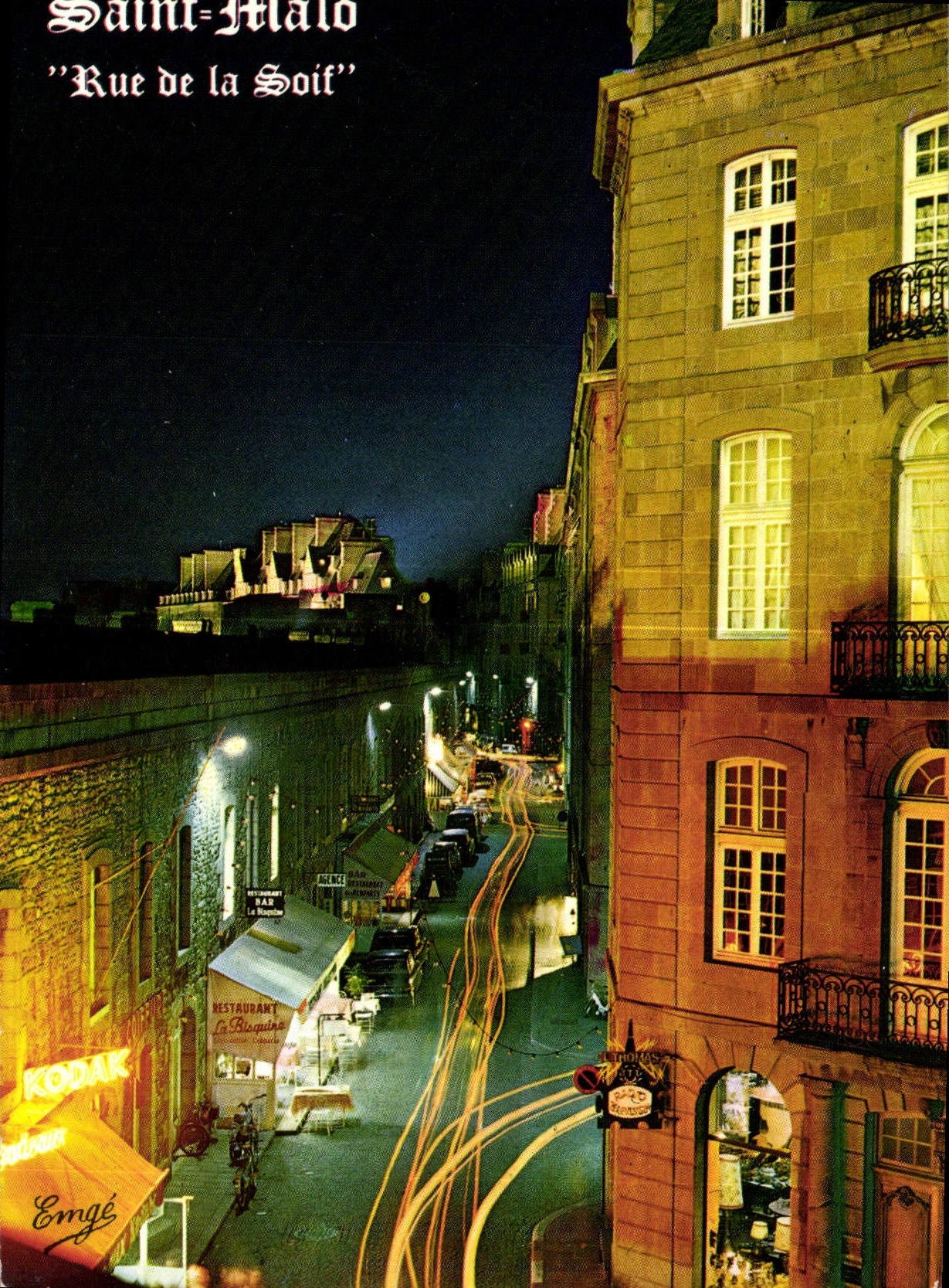 CPM Saint malo la Rue jacques cartier dite rue de la soif est un des hauts lieux de la vie nocturne 