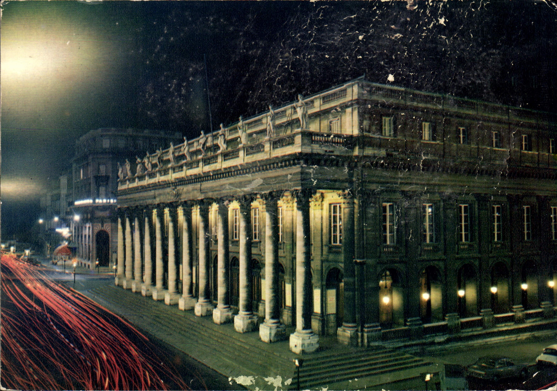 CPM Bordeaux Colonnade du Grand Theatre la nuit 