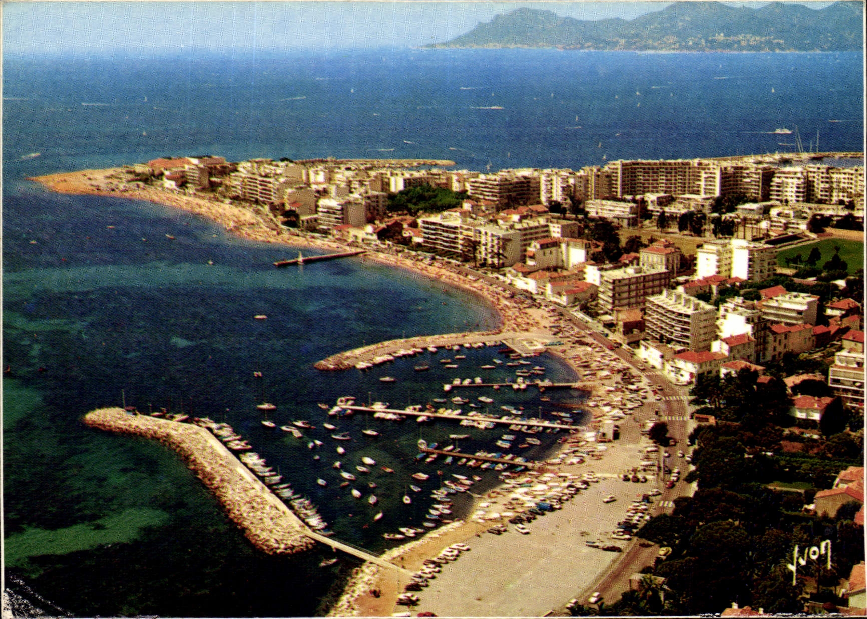 CPM Couleurs et Lumiere de France La Cote d'Azur miracle de la nature Cannes Alpes Maritimes Vue gen