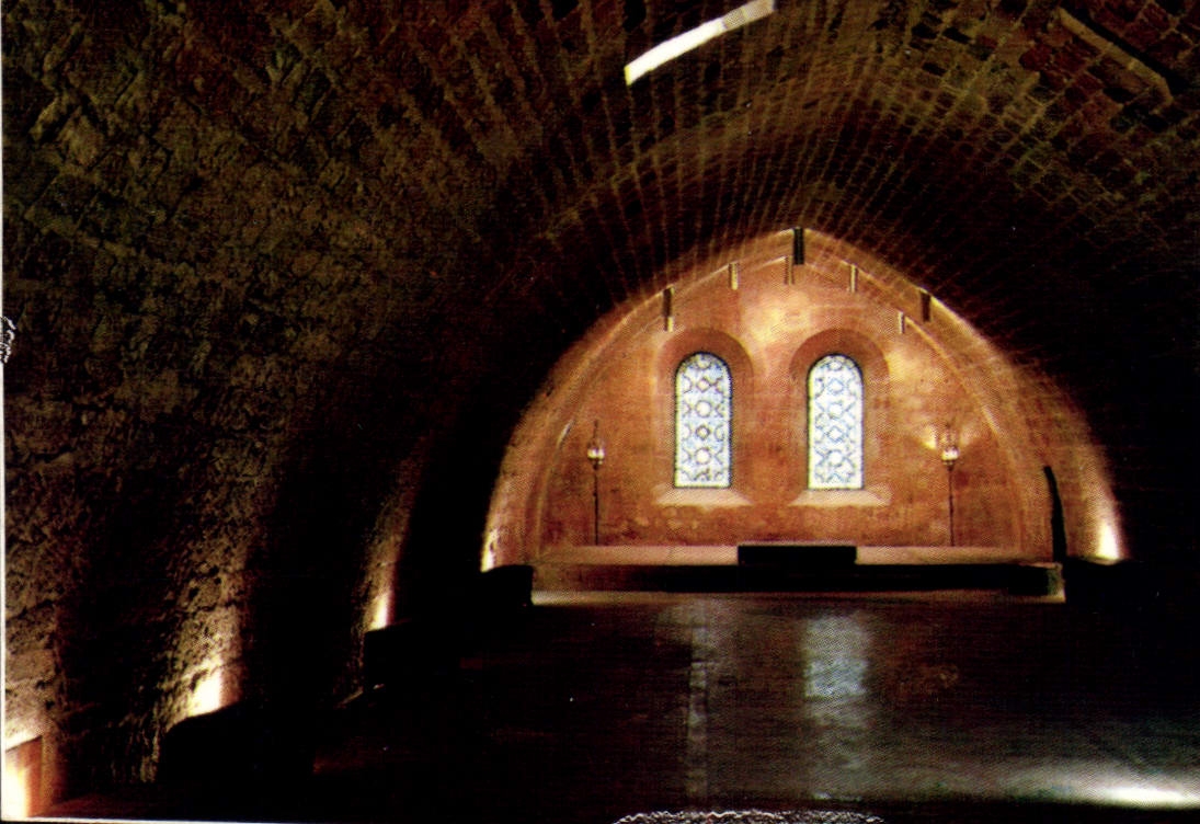 CPM Couleurs et Lumiere de France Narbonne Abbaye de Fontfroide Dorior des Convers 
