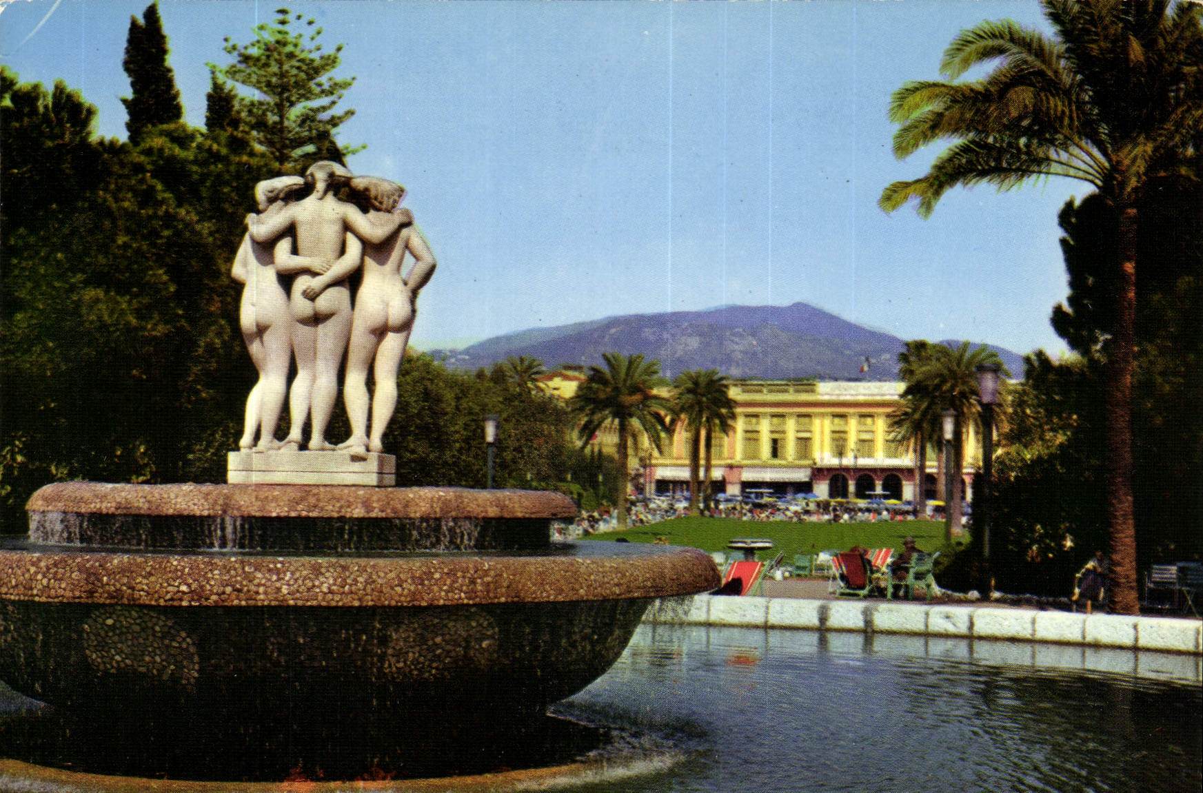 CPM Nice Capitale Mondiale du Tourisme Graces et le Jardin Albert I 