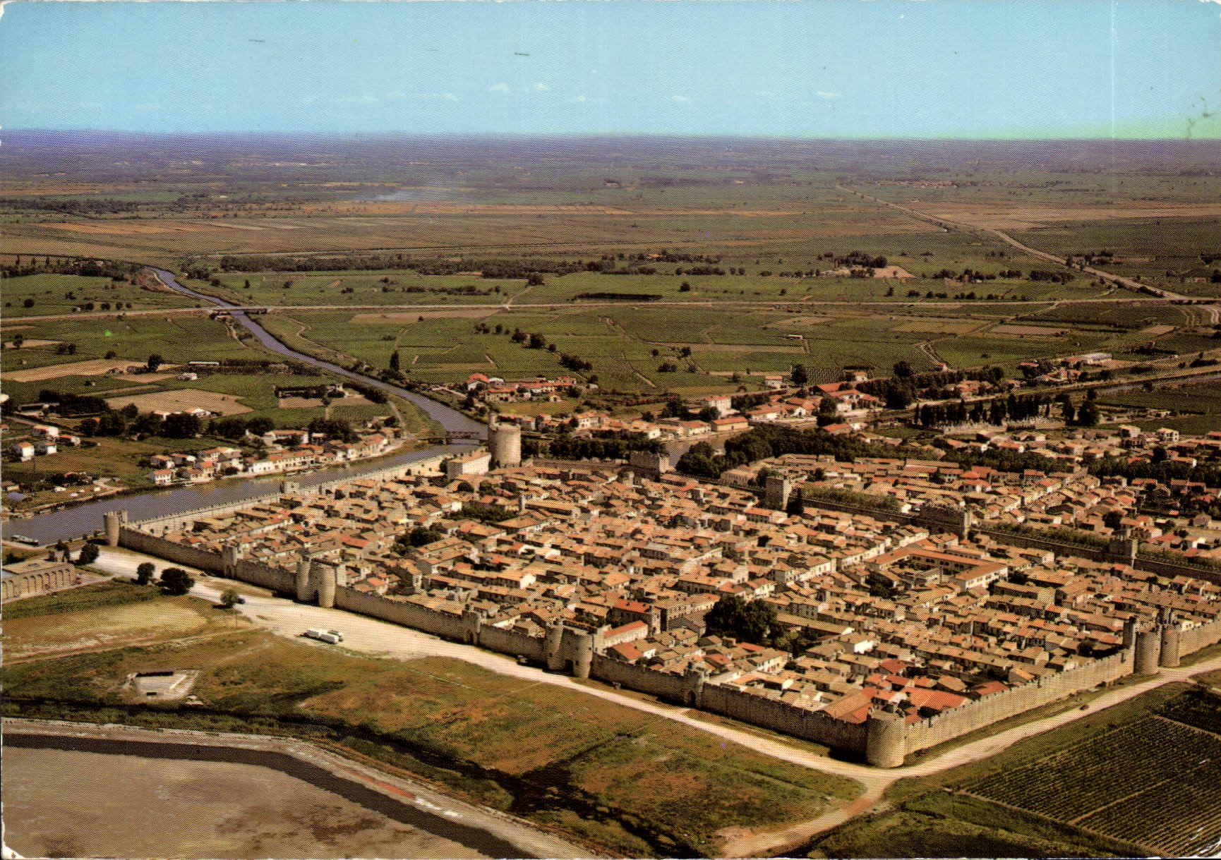 CPM Aigues Mortes Gard La Ville de Saint Louis