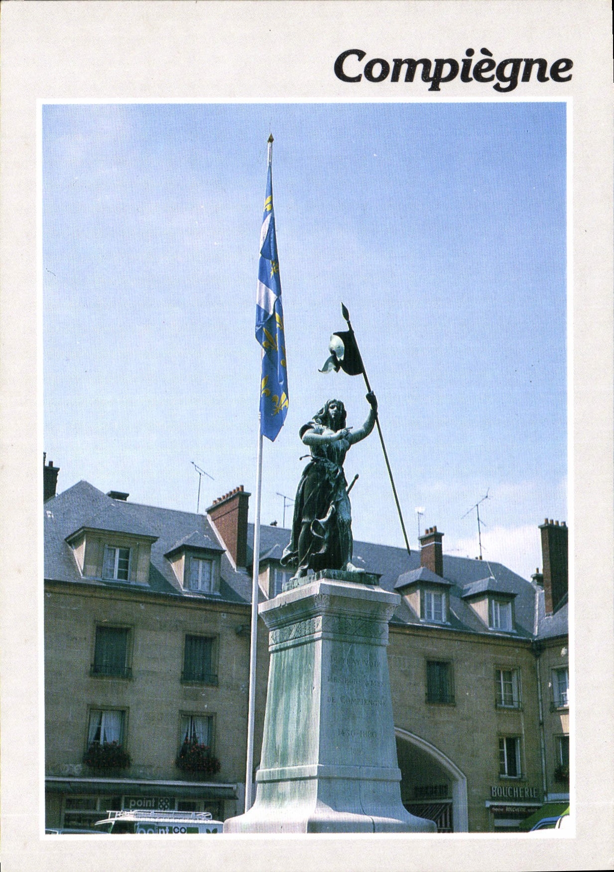 CPM Compiegne Oise Statue Jeanne d'Arc