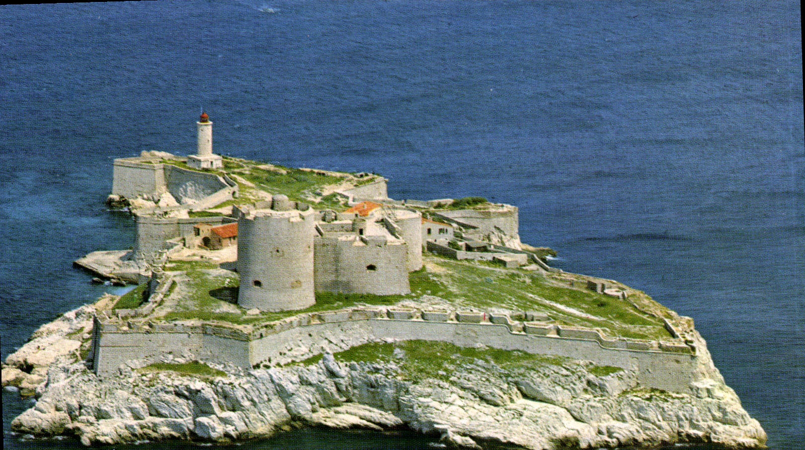 CPM Marseille Vue Aerienne sur le Chateau d'If 