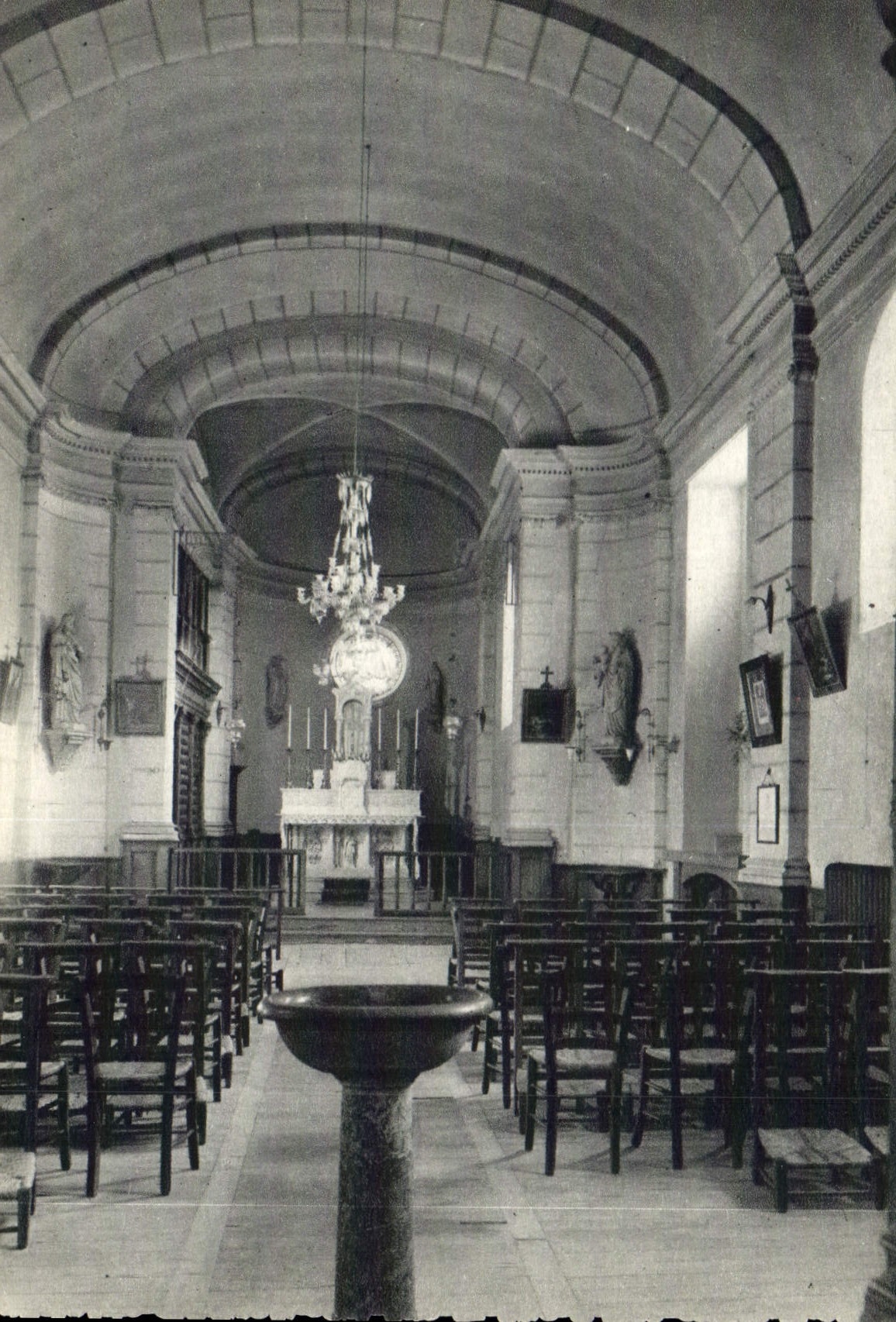 CPA La Louvesc Maison Saint Regis Chapelle