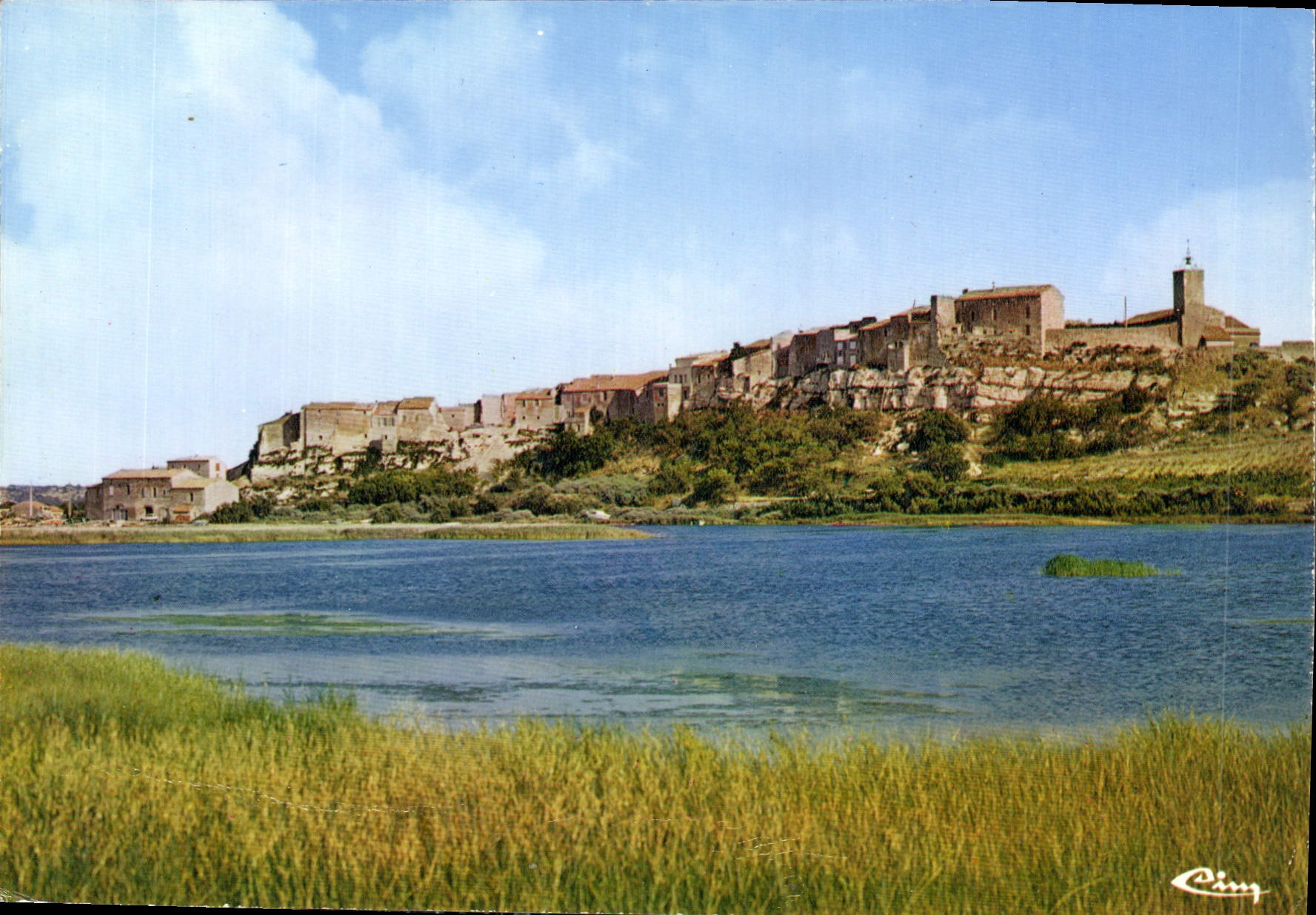CPM Bages Aude vue generale du village et l'etang