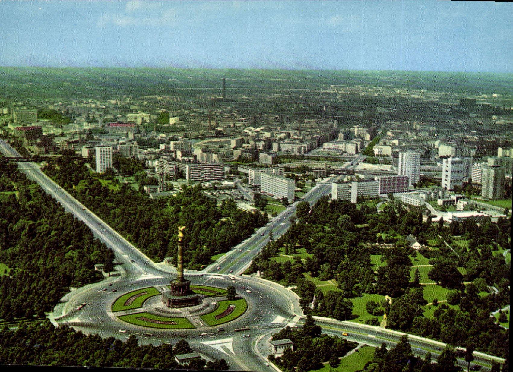 CPM Berlin Tiergarten Siegessaule und Hansaviertel