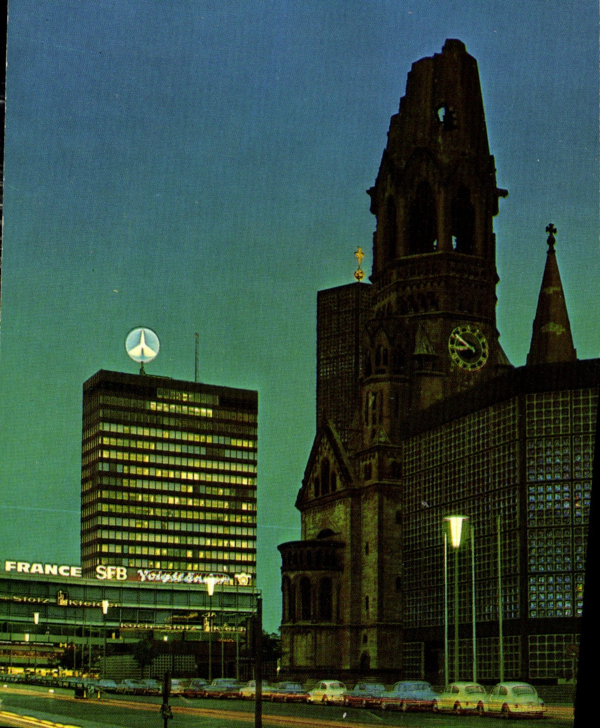 CPM Berlin Gedachtniskirche mit Europacanter