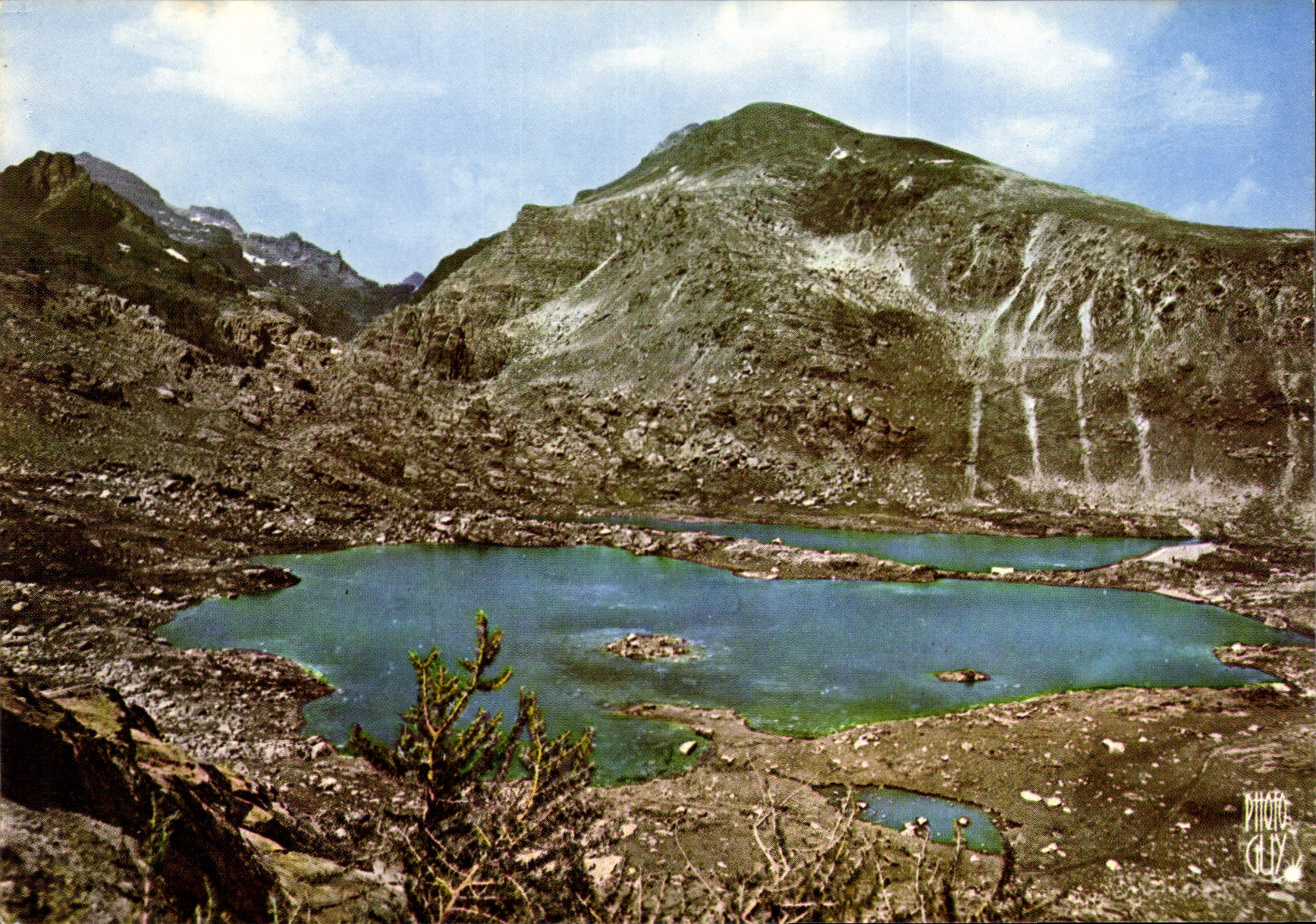 CPM Paysages de France Vallee des merveilles Alpes Maritimes lac Forcato et lac Long superieur au fo