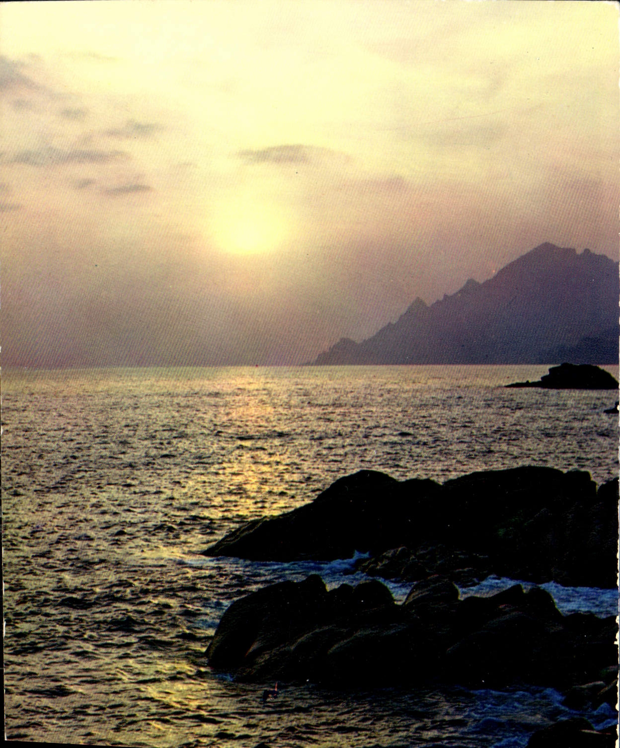 CPM Coucher de soleil en Mediterranee 