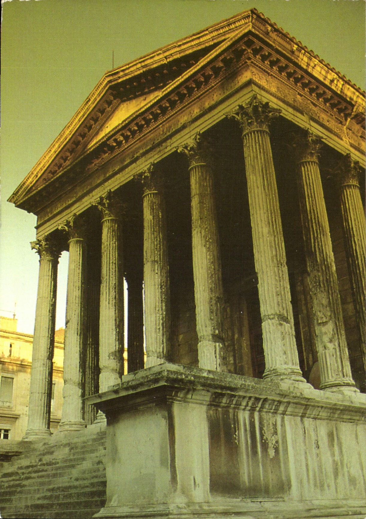 CPM Nimes la maison carree 