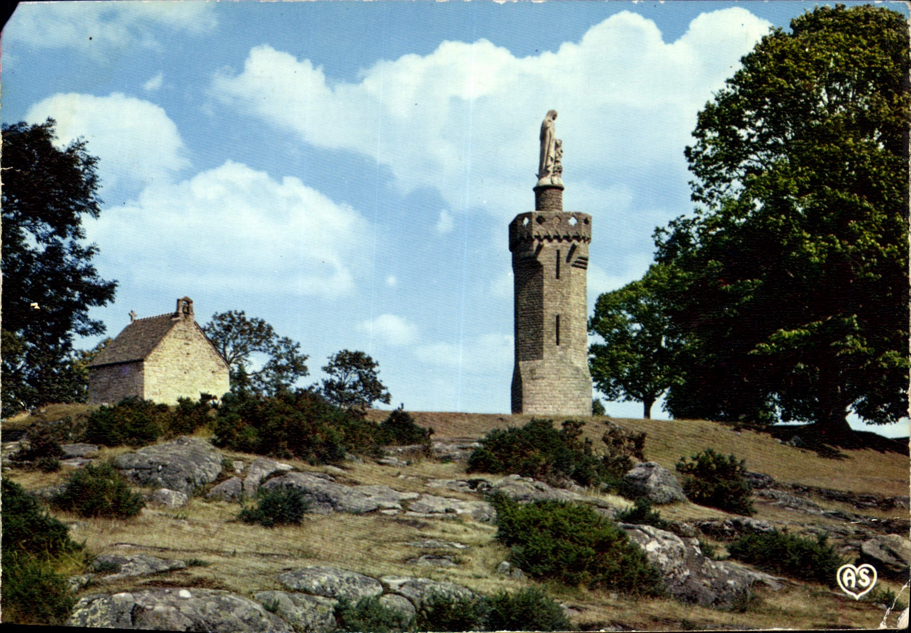 CPM Le Mont Dul Chapelle et Tour Notre Dame de l'Esperance 