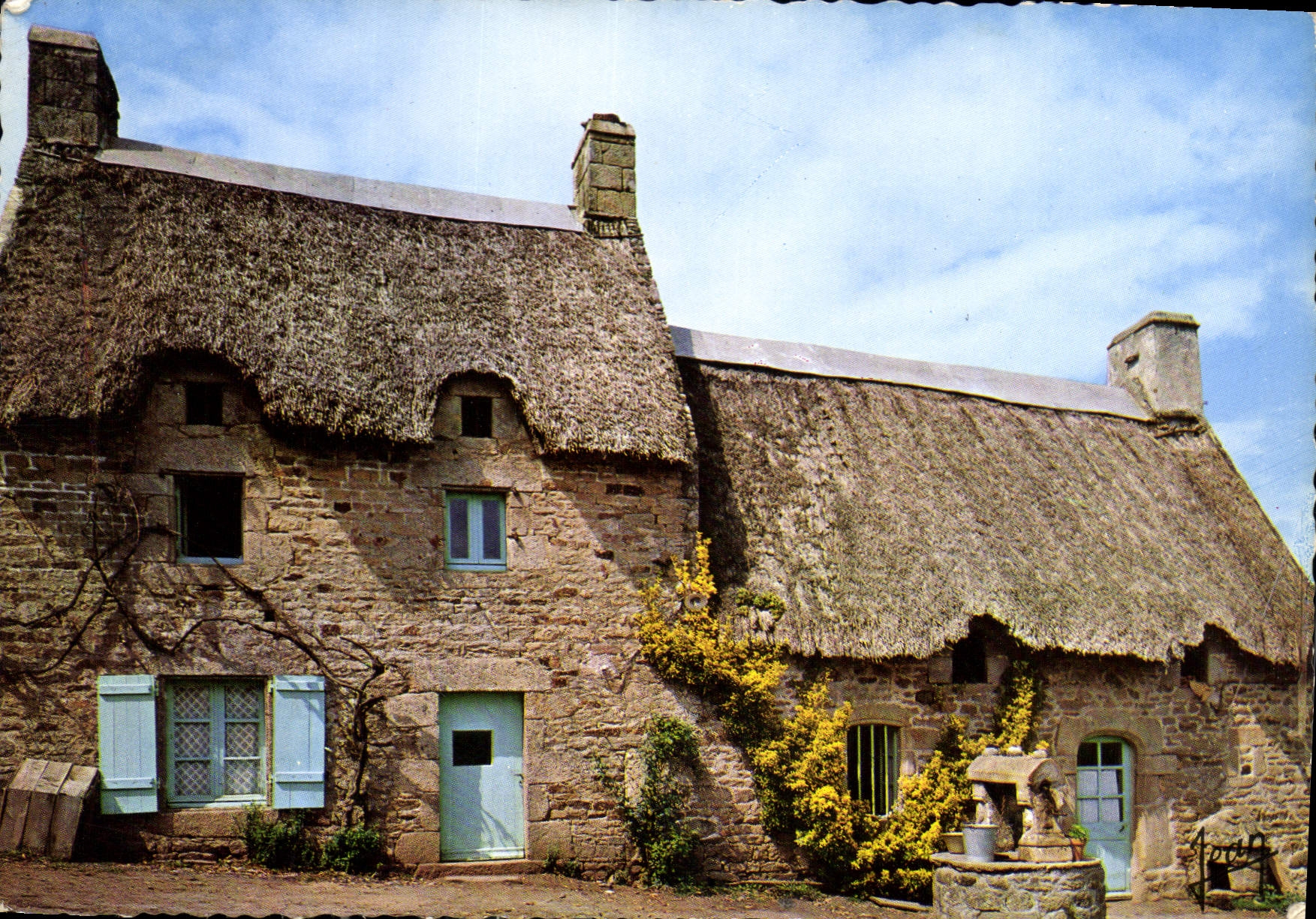 CPM La Bretagne Chaumiere 