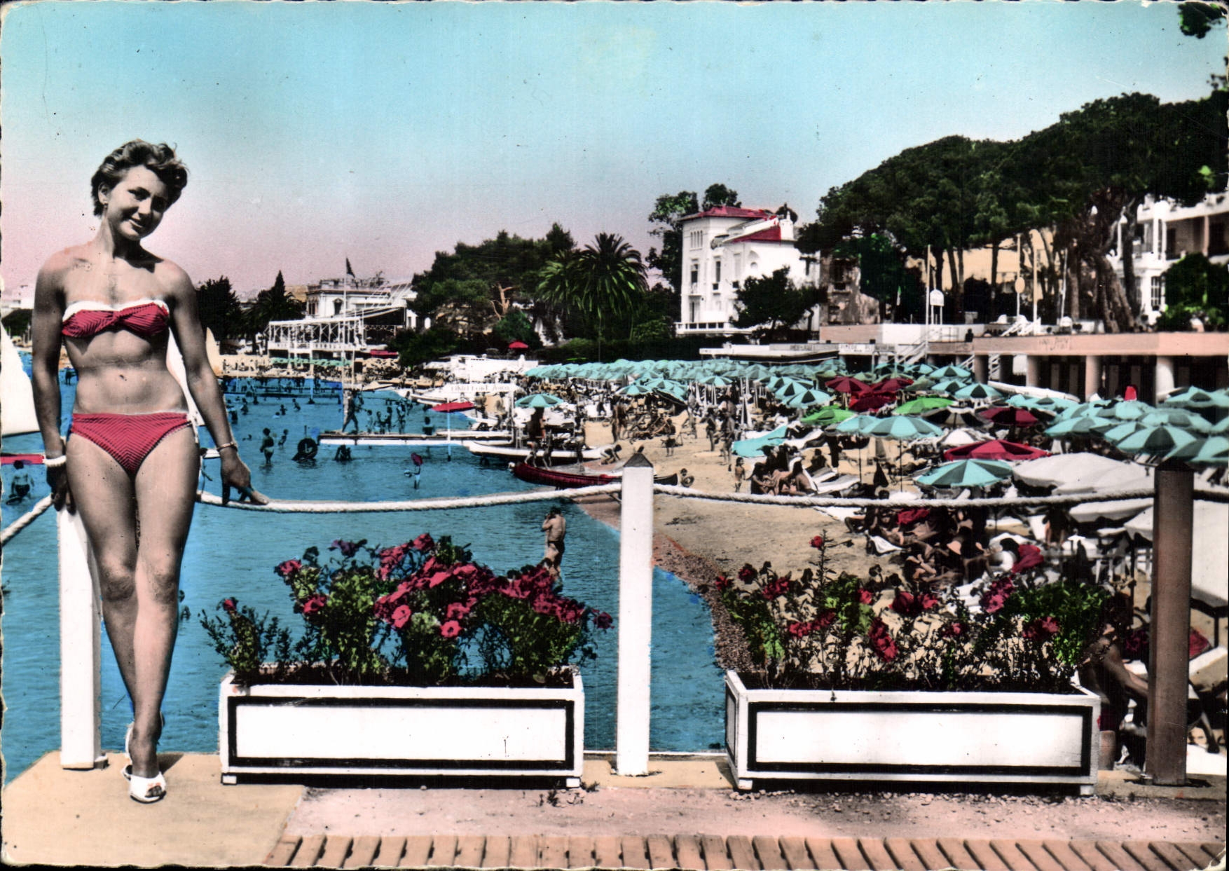 CPM La Cote d'Azur Juan les Pins La Plage 