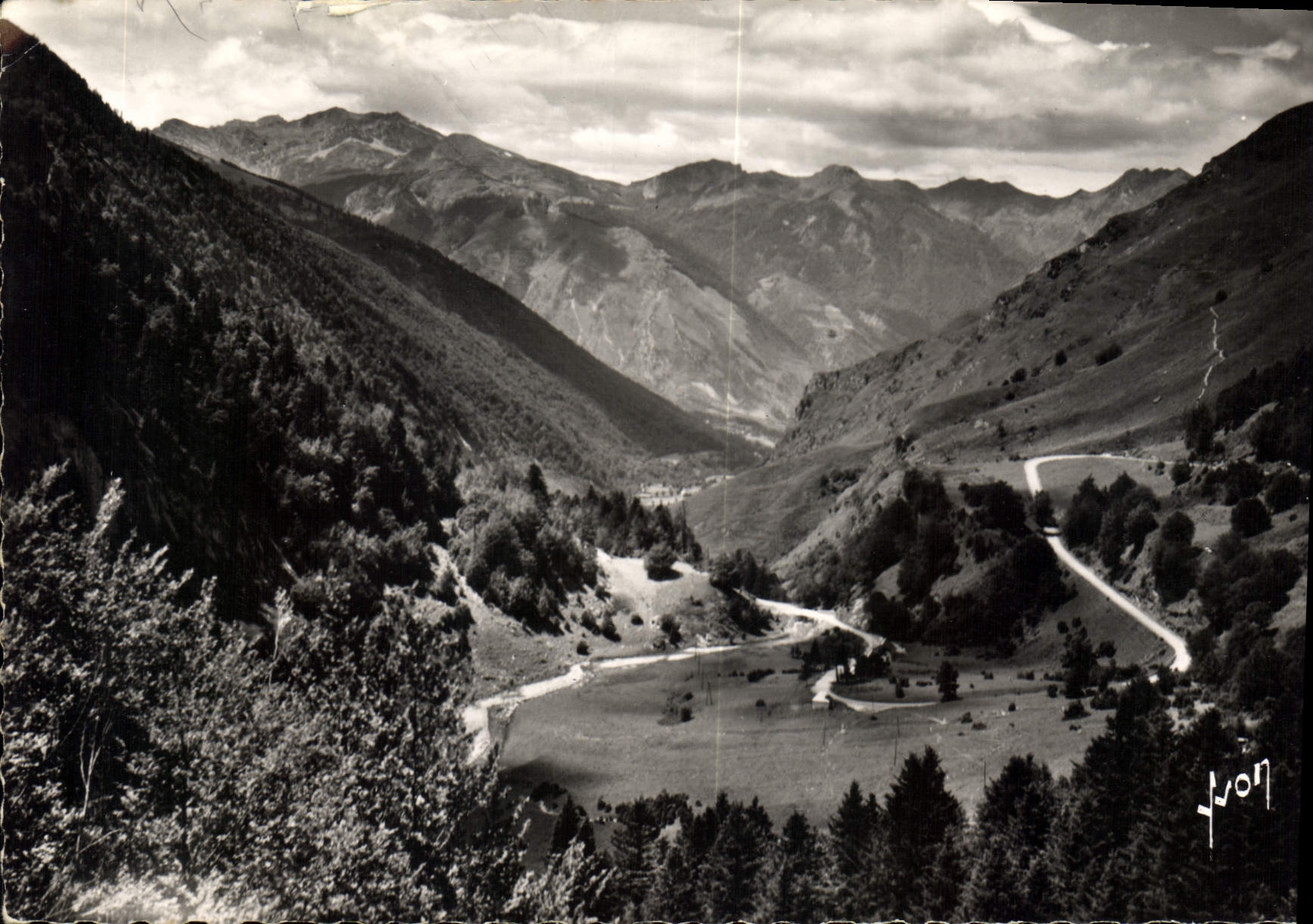 CPM Col d'Aubisque Htes pyr Route Thermale d'Argeles a Eaux Bonnes 