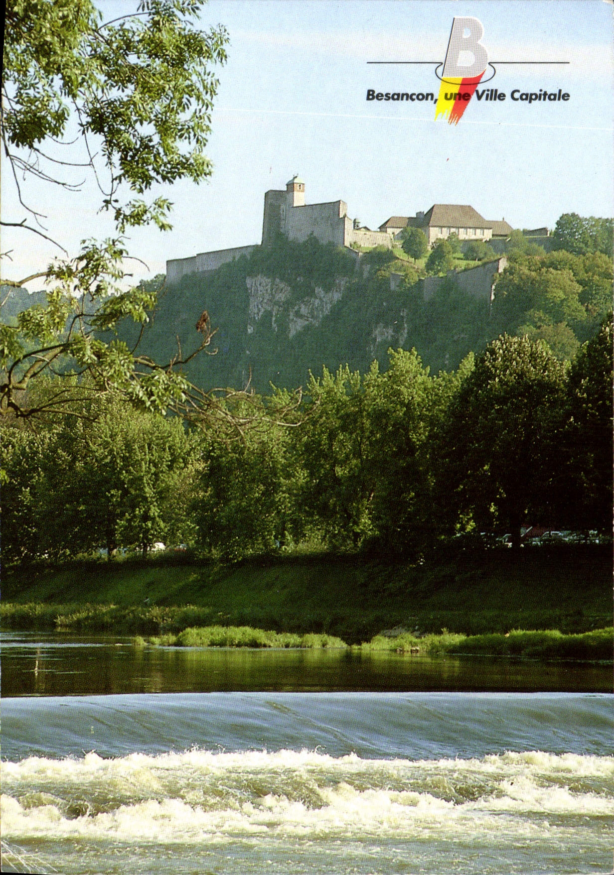 CPM Images de Franche Comte Besancon Doubs Promenade Micaud Le barrage sur le Doubs au fond la Citad