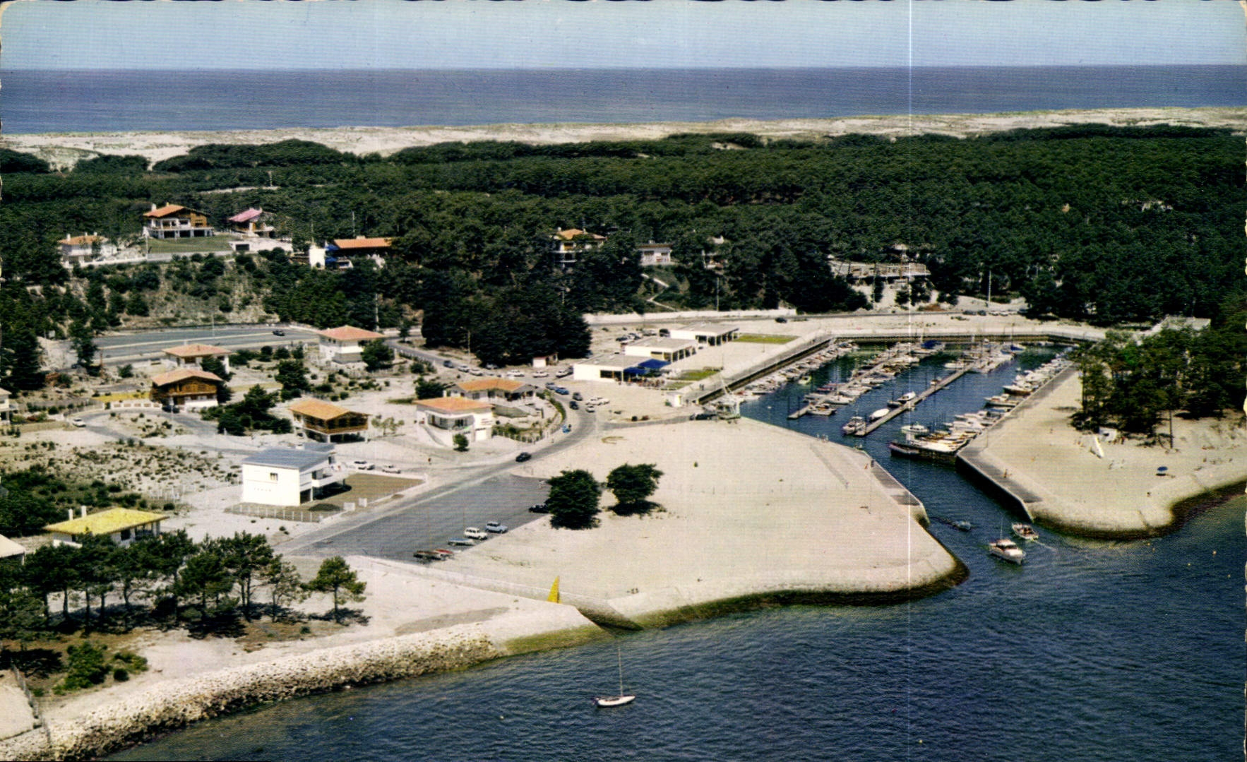 CPM Bassin d'Arcachon Le Cap Ferret vue aerienne Le port de la Vigne et l'Ocean