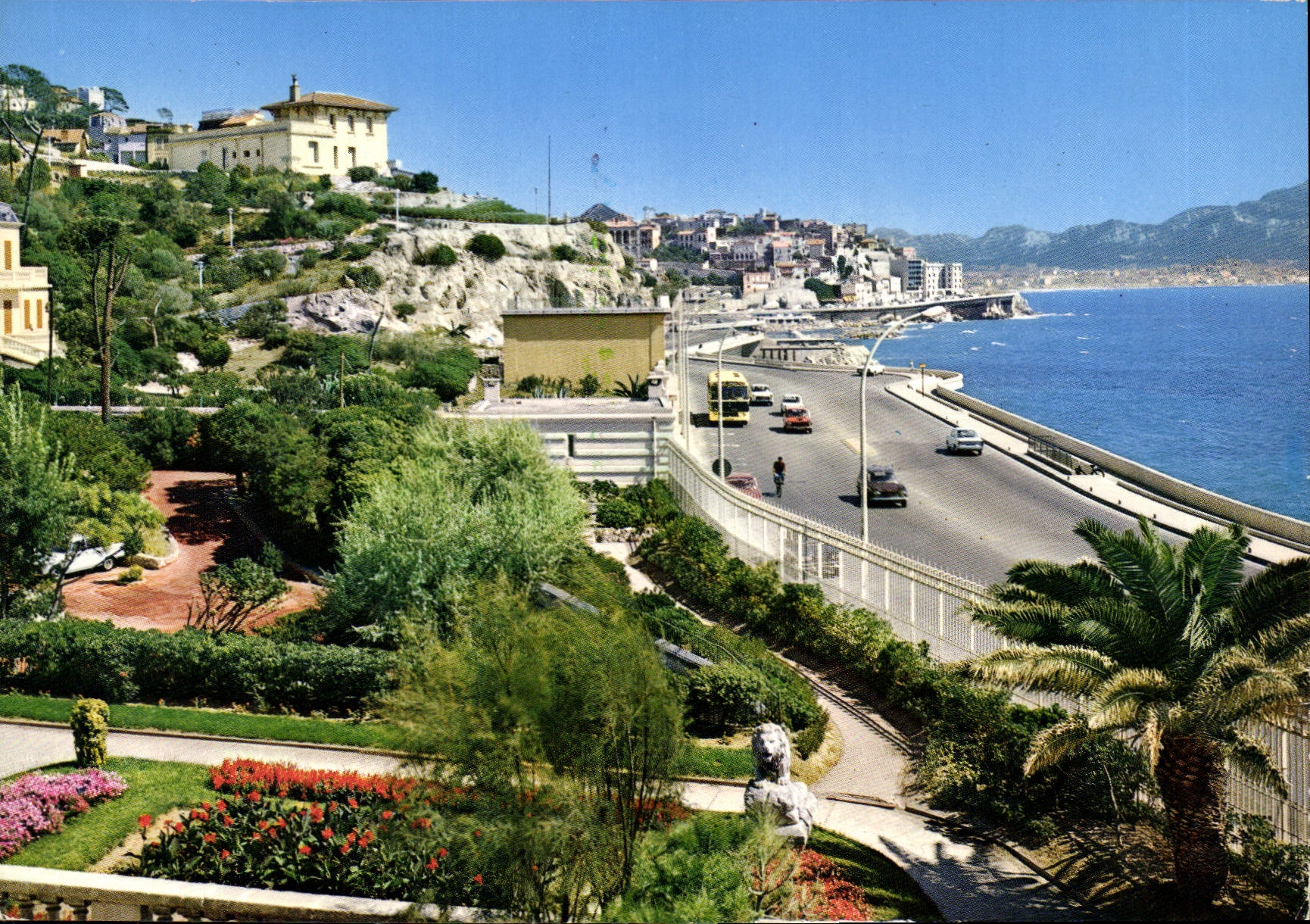 CPM Marseille Promenade de la Corniche vers la Prophete 