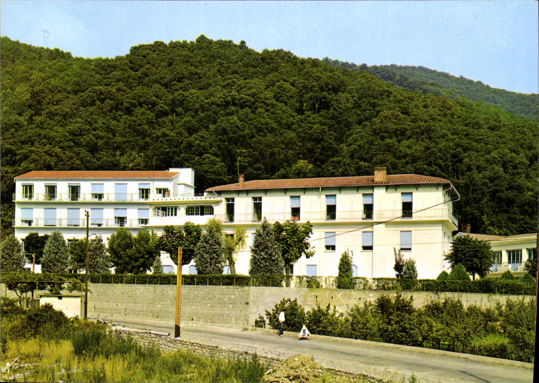 CPM Arles sur Tech Puy Or le Chateau bleu Pierre Berge Maison de repos des anciens prisonniers de gu