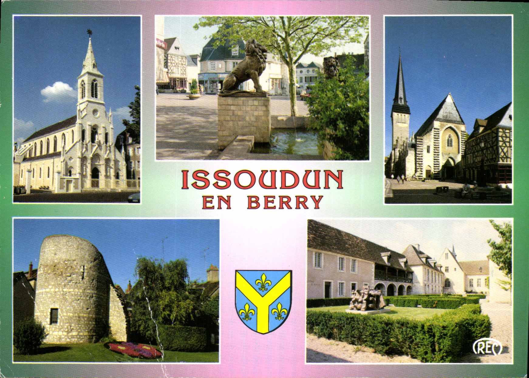 CPM Issoudun Indre Basilique du Sacre Coeur Place du 10 Juin Les Lions Eglise Saint Cyr Ruine d'une 