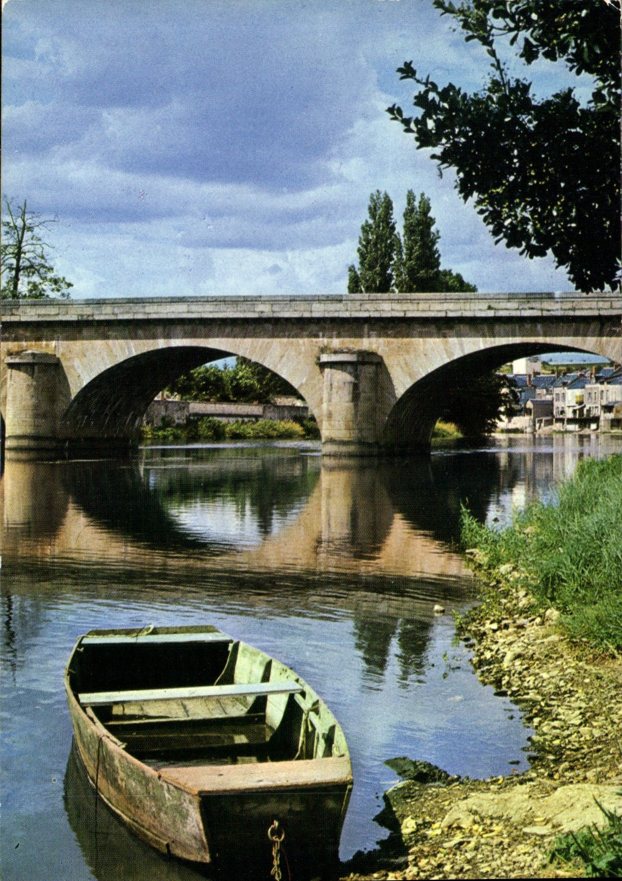 CPM Argenton sur Creuse la Creuse