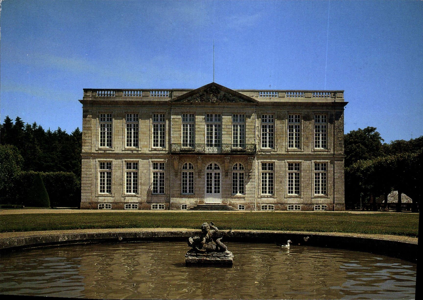 CPM Chateau de Bouges XVIII S Indre Facade Ouest 